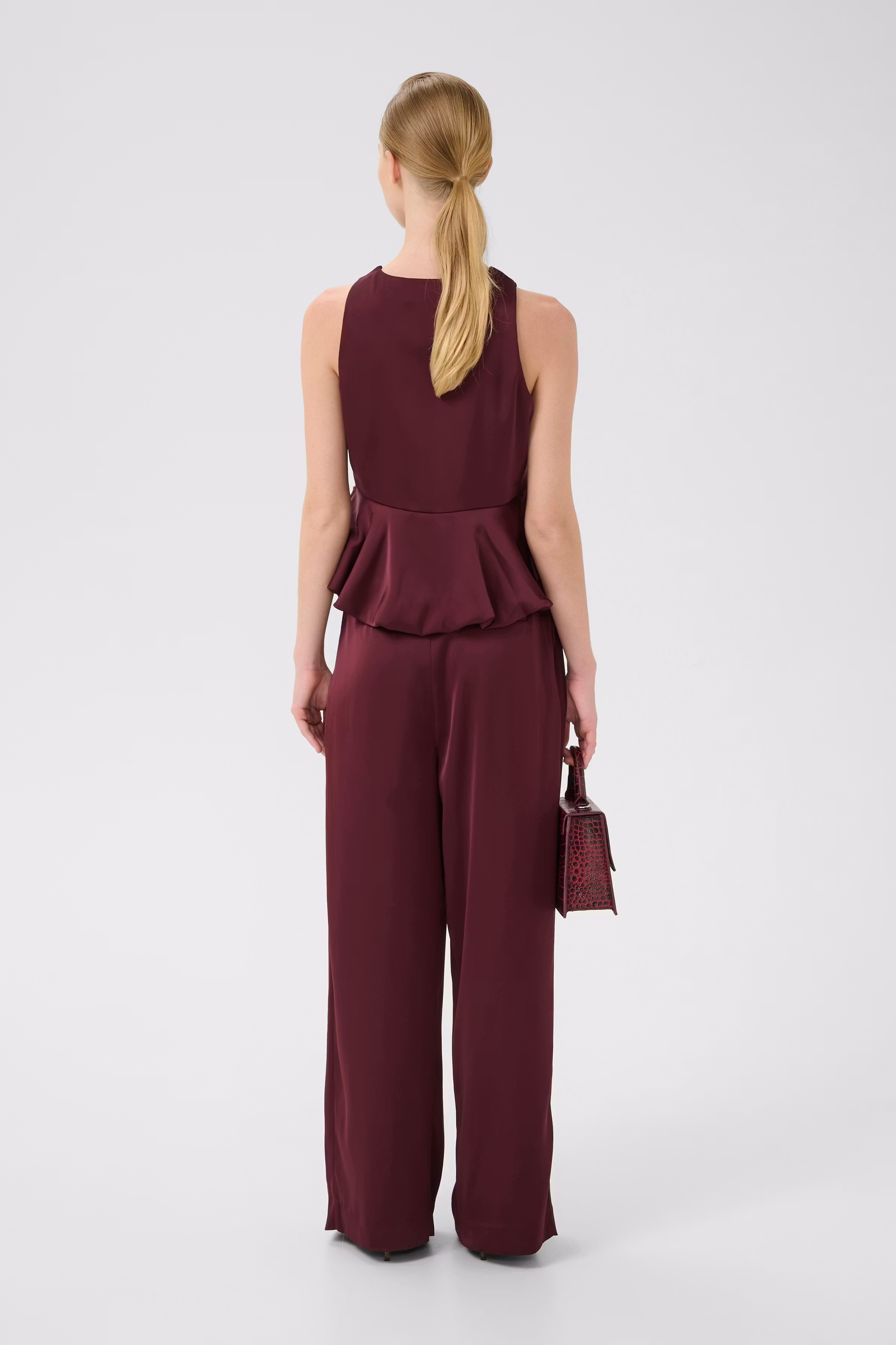 GZrue Hose LOOKBOOK BACK 10910805-108291