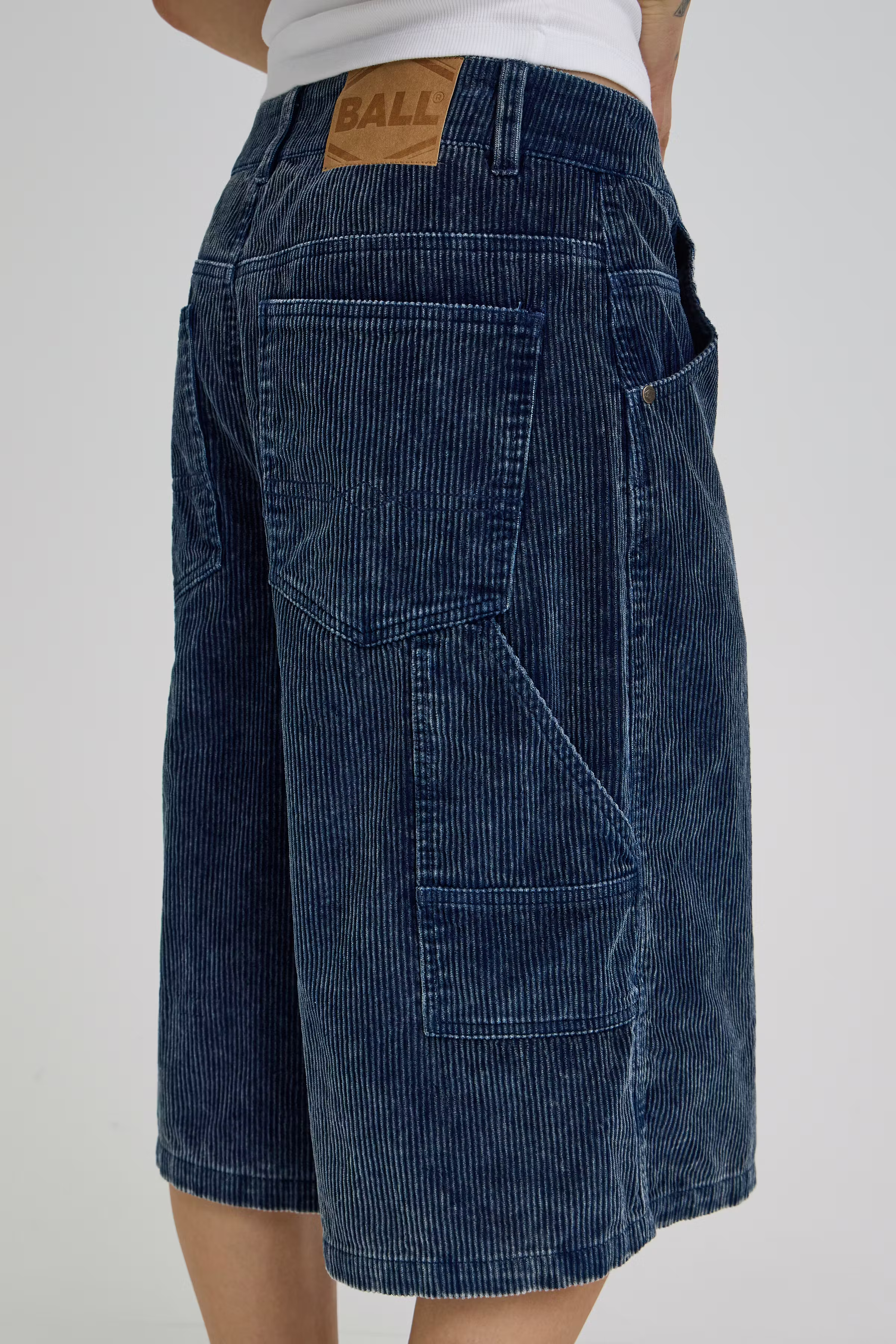 BACORBIN Bermuda LOOKBOOK DETAIL 50408059-193922