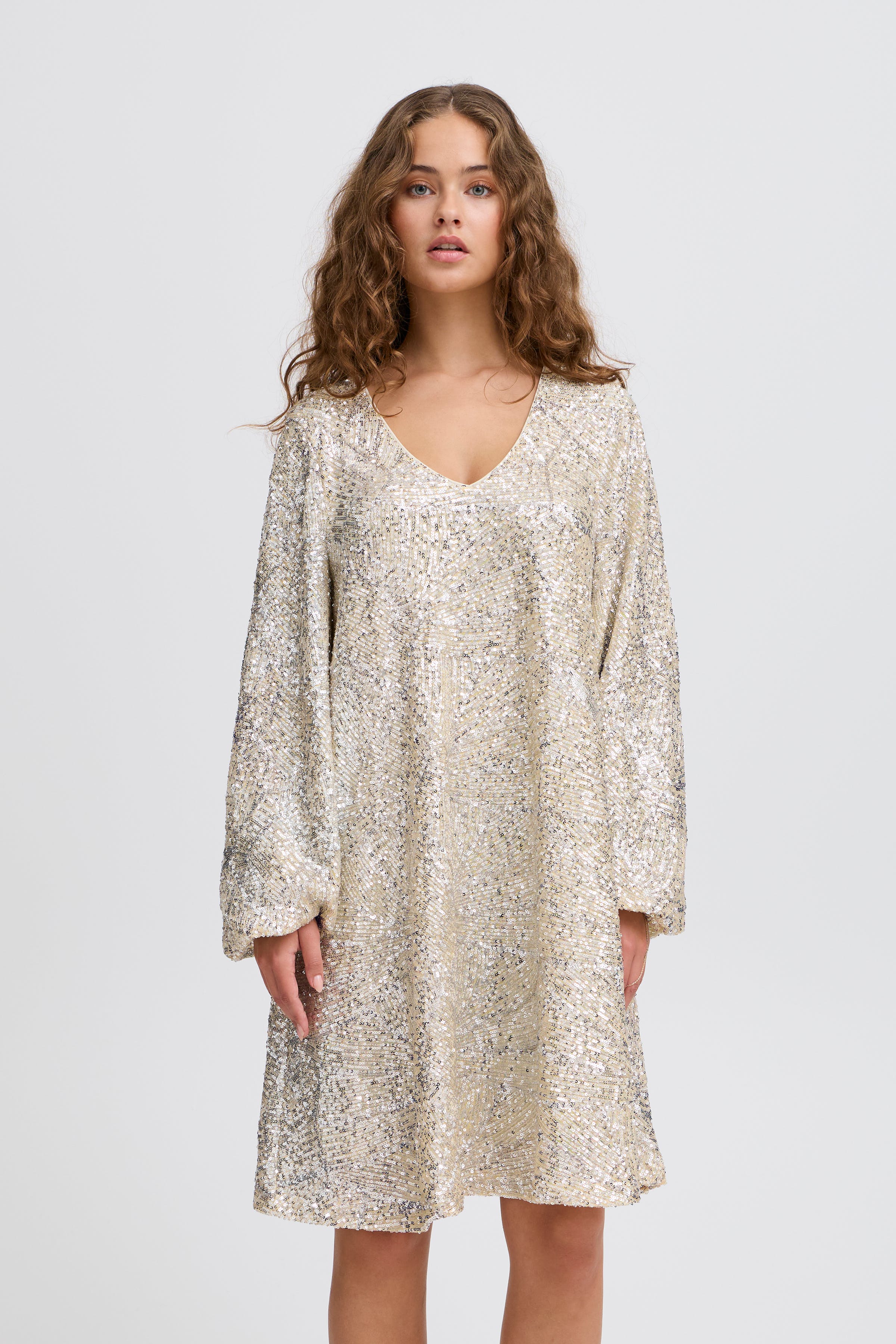 IHFAUCI Dress LOOKBOOK FRONT 20120062-204751