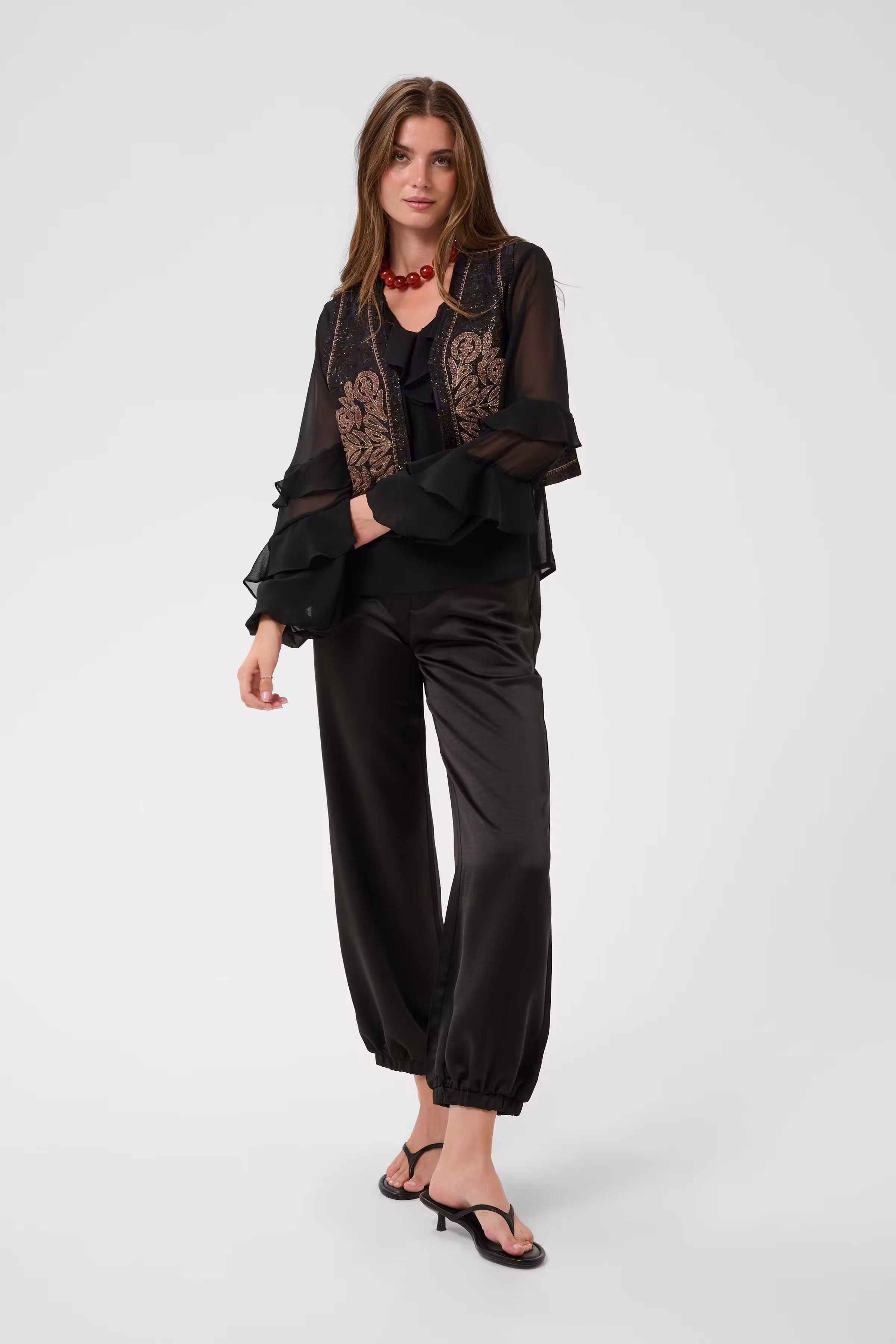 CRGitta Vest LOOKBOOK FRONT 10615569-1000160