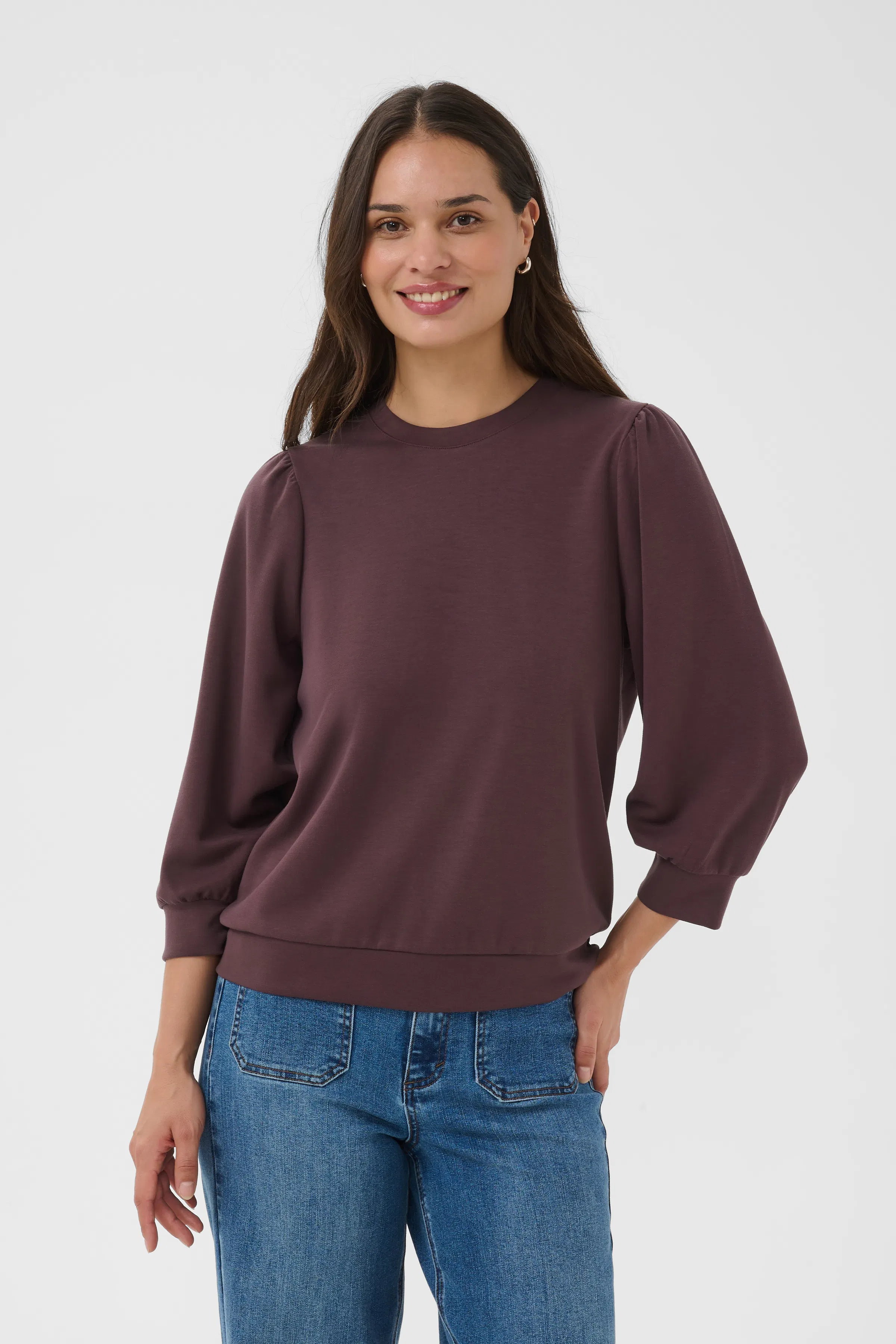 KAannie Sweatshirt LOOKBOOK FRONT 10511348-191619