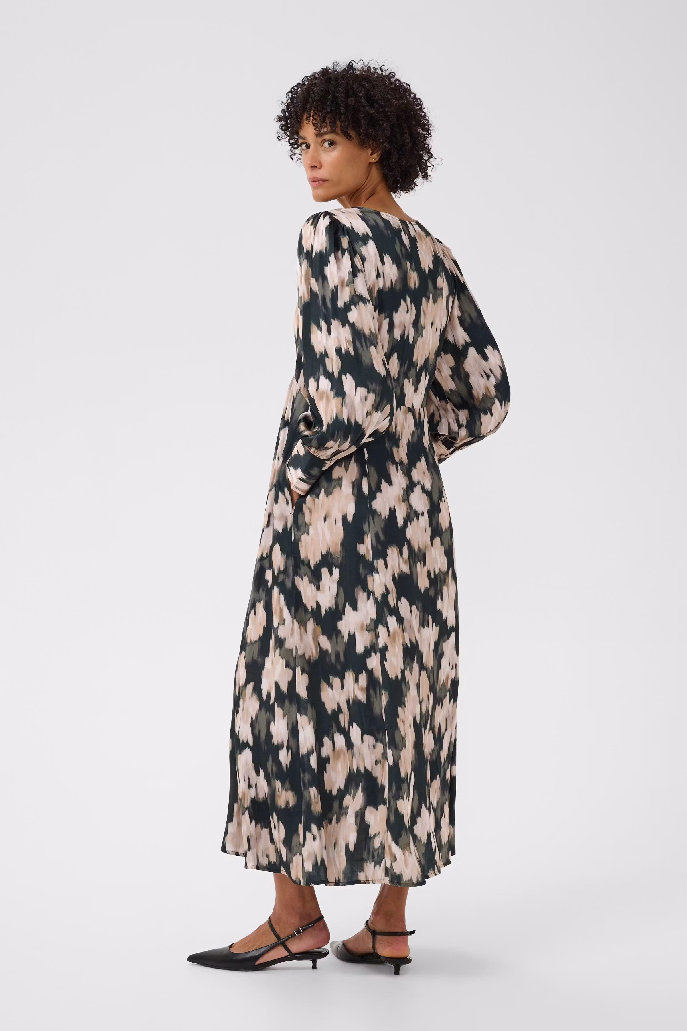 CilucaPW Dress LOOKBOOK BACK 30310810-305340