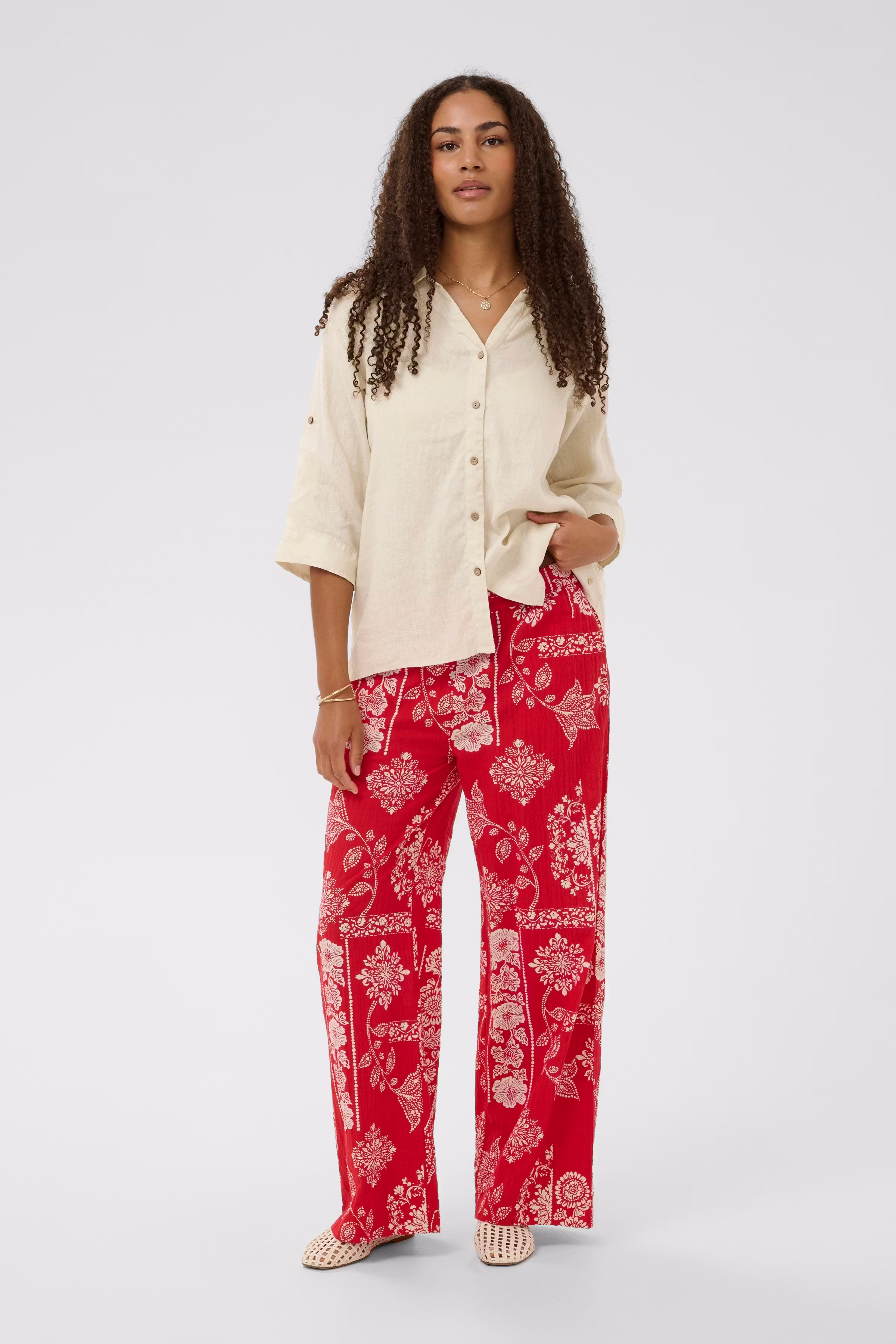 CRBellis Linen Shirt LOOKBOOK FRONT 10612267-104537