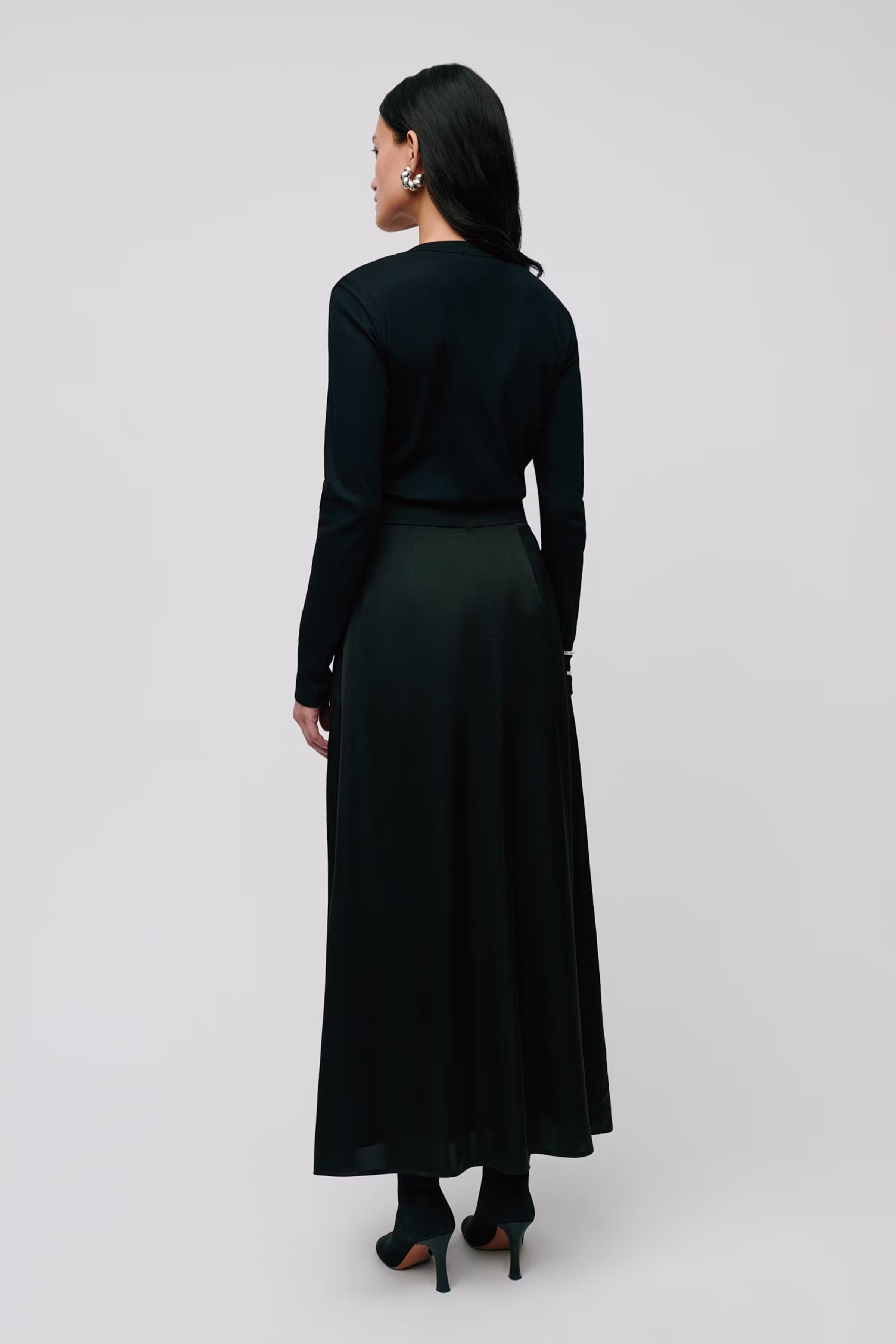 IOKOLLINA T-shirt LOOKBOOK BACK 30600544-BK999