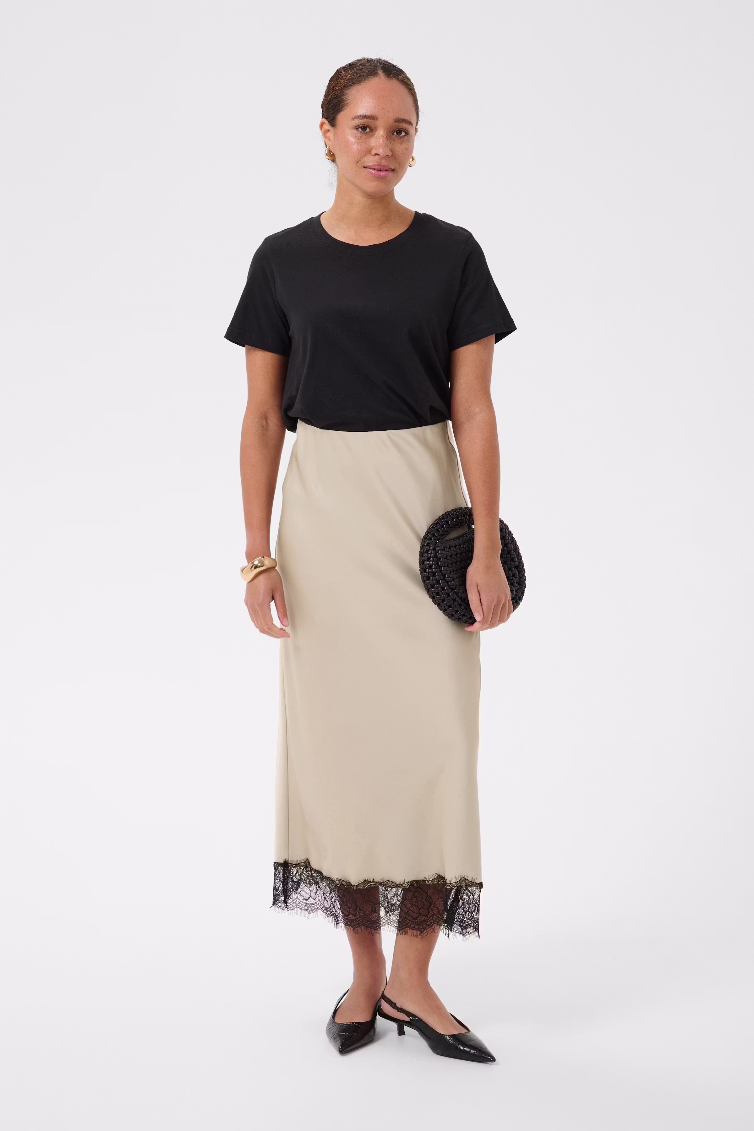 KAhilll Skirt LOOKBOOK FRONT 10511909-151305