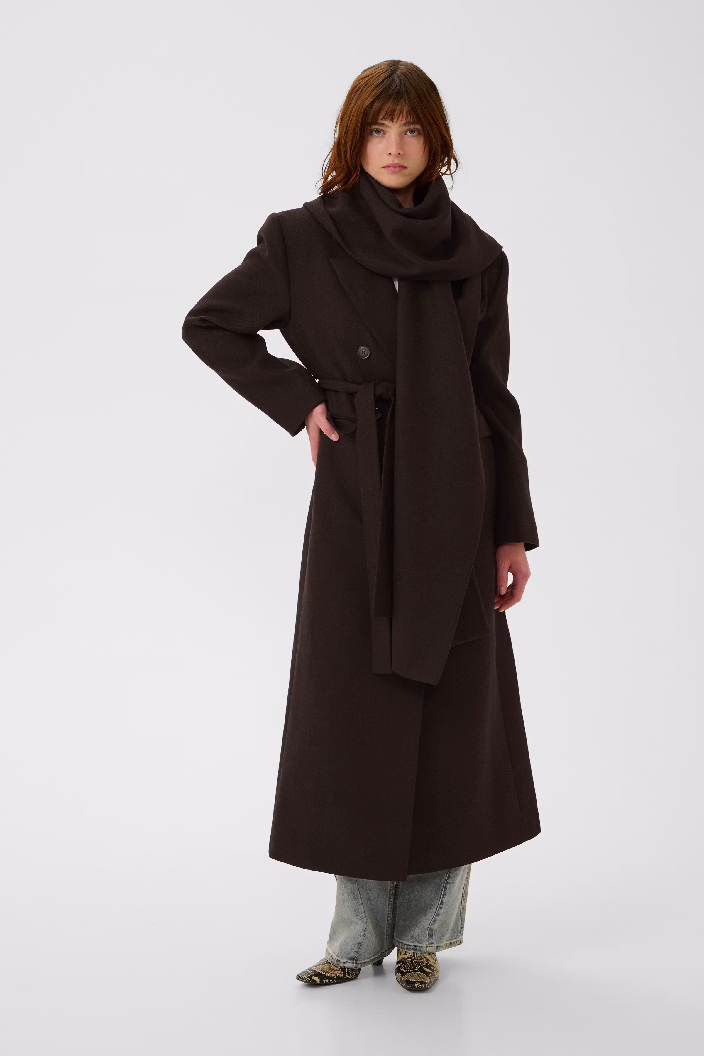 GZvenja Long coat LOOKBOOK FRONT 10911300-191018