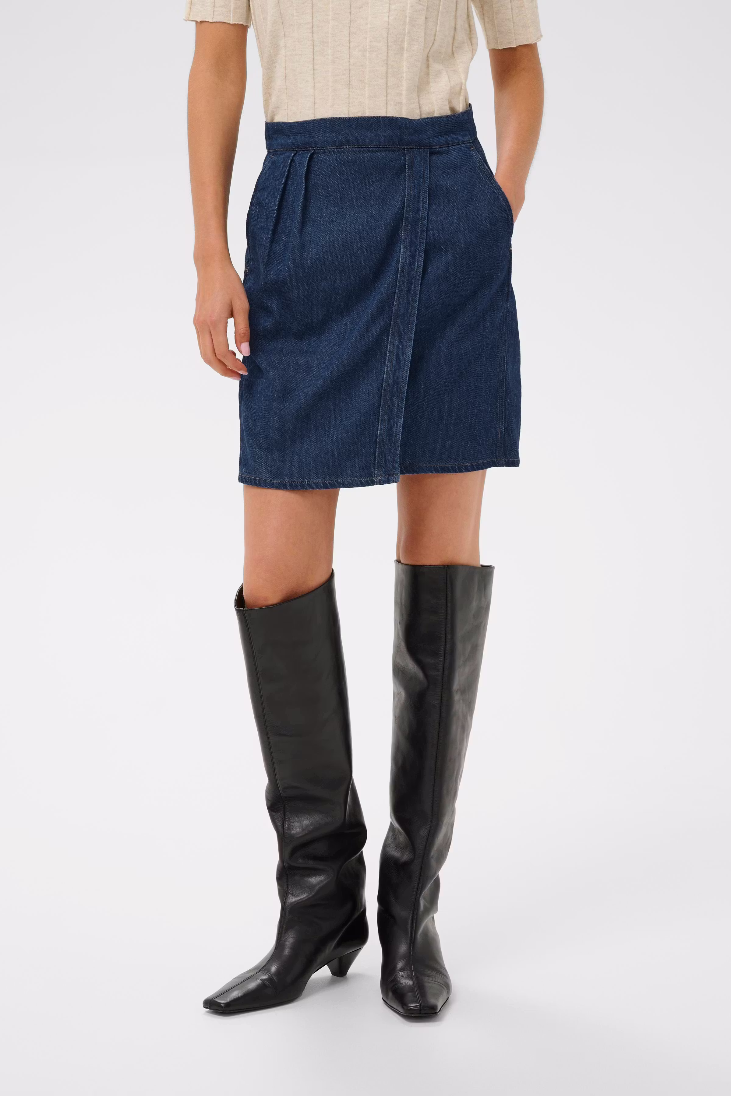 CAROLAIW Kjol LOOKBOOK FRONT 30112187-194118
