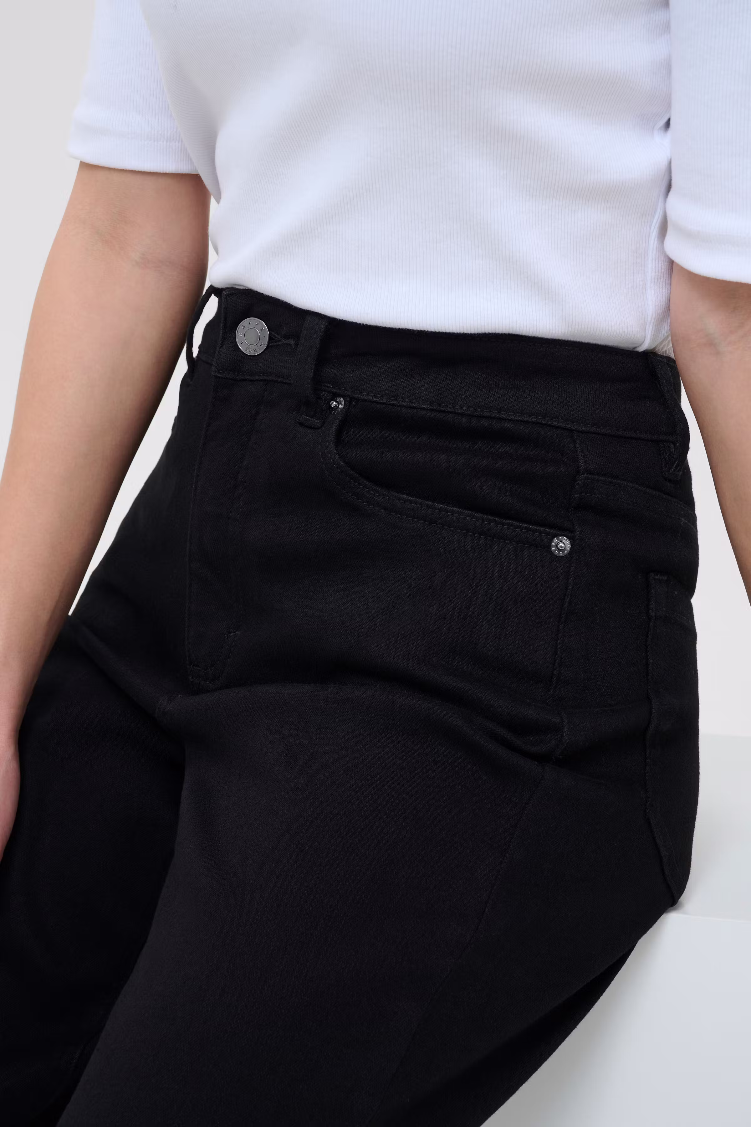 KAmeadow Jeans LOOKBOOK DETAIL 10510711-100121