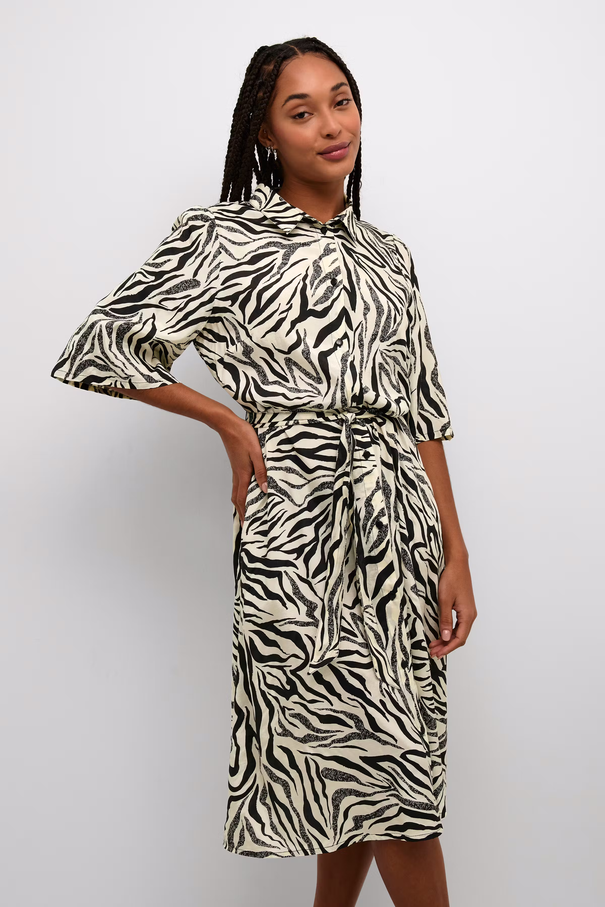 KAsafir Kjole LOOKBOOK FRONT 10507482-104901