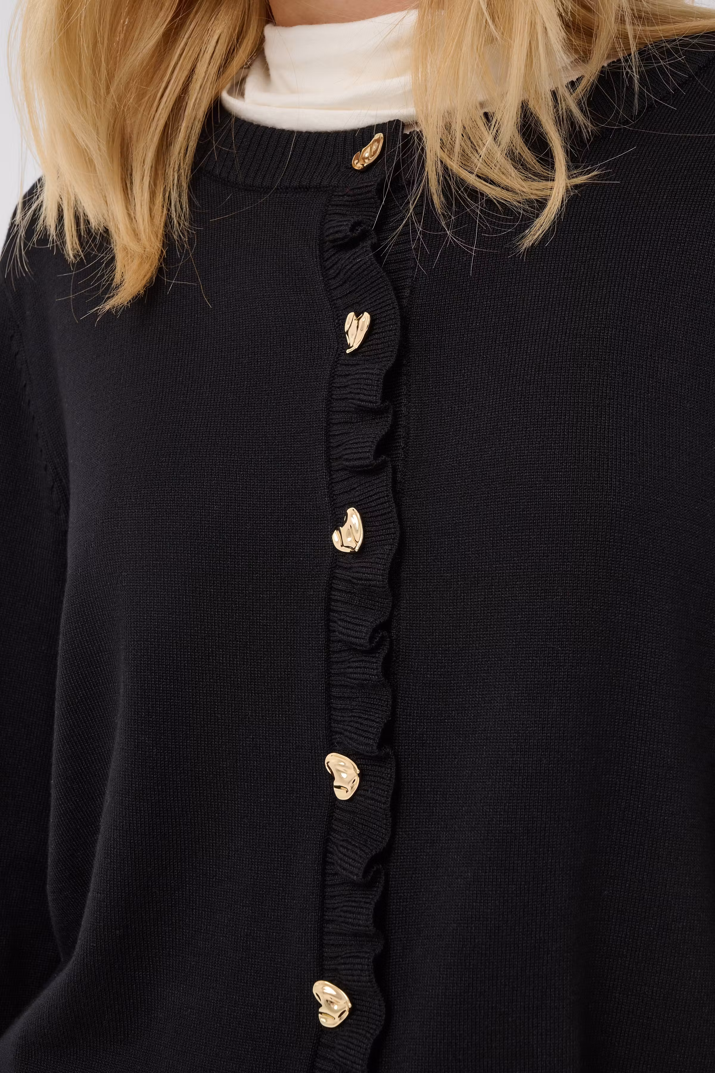 CUclare Cardigan LOOKBOOK DETAIL 50113629-500012