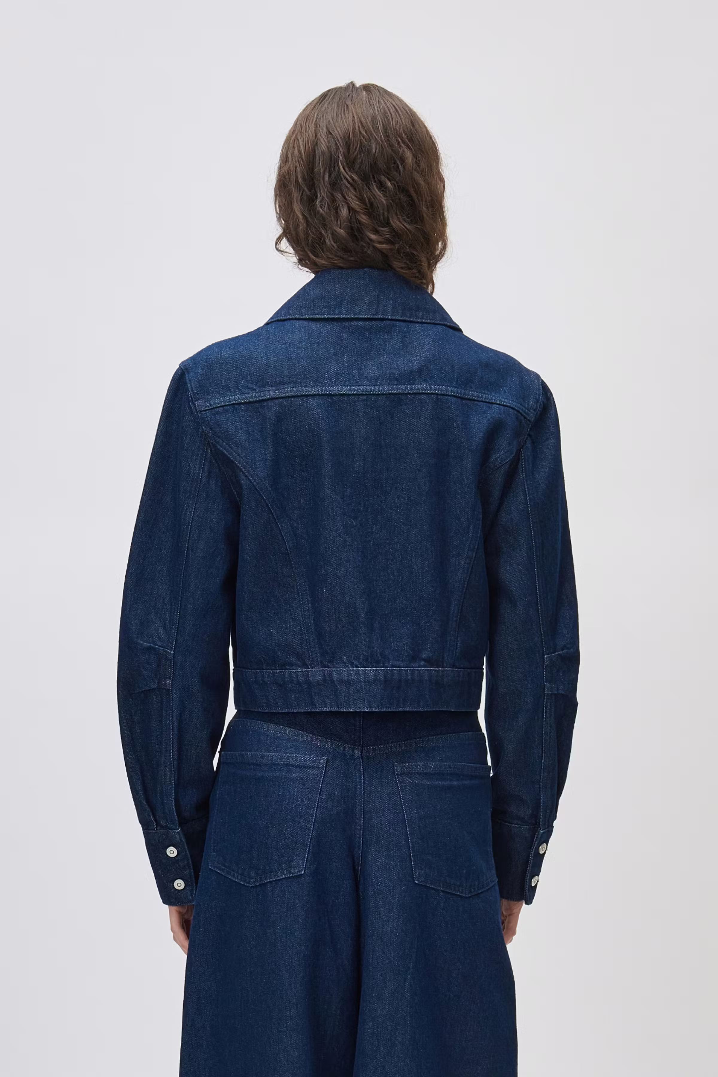 JOVANA JACKET LOOKBOOK BACK 30600703-BL872