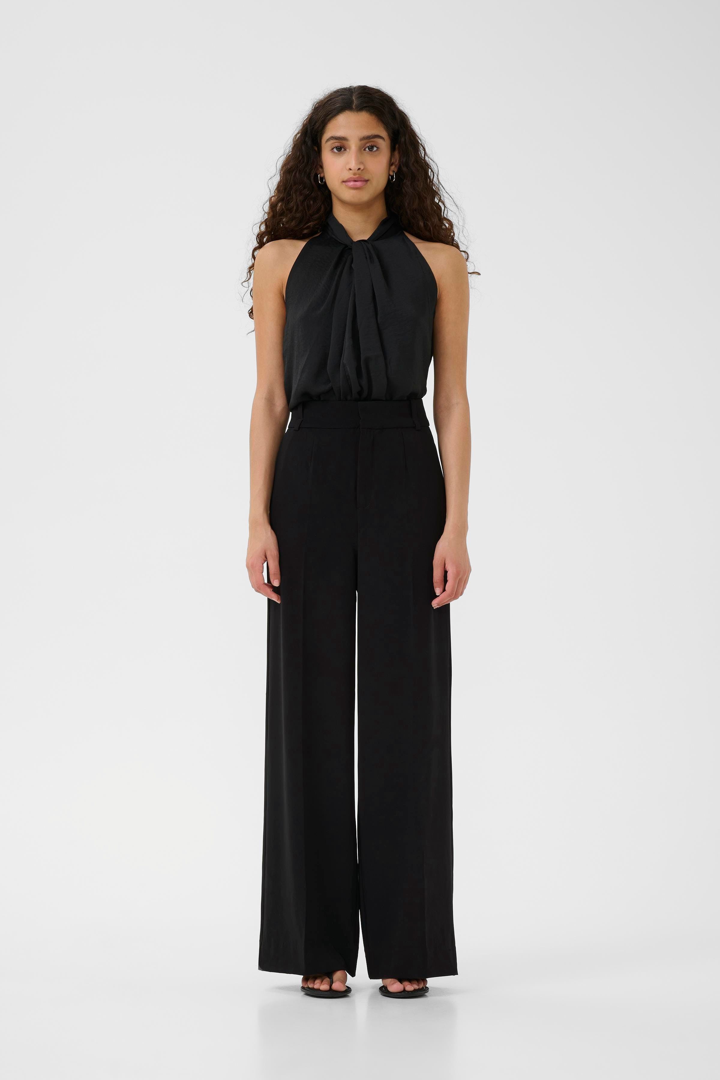 AdianIW Trousers LOOKBOOK FRONT 30107826-194008