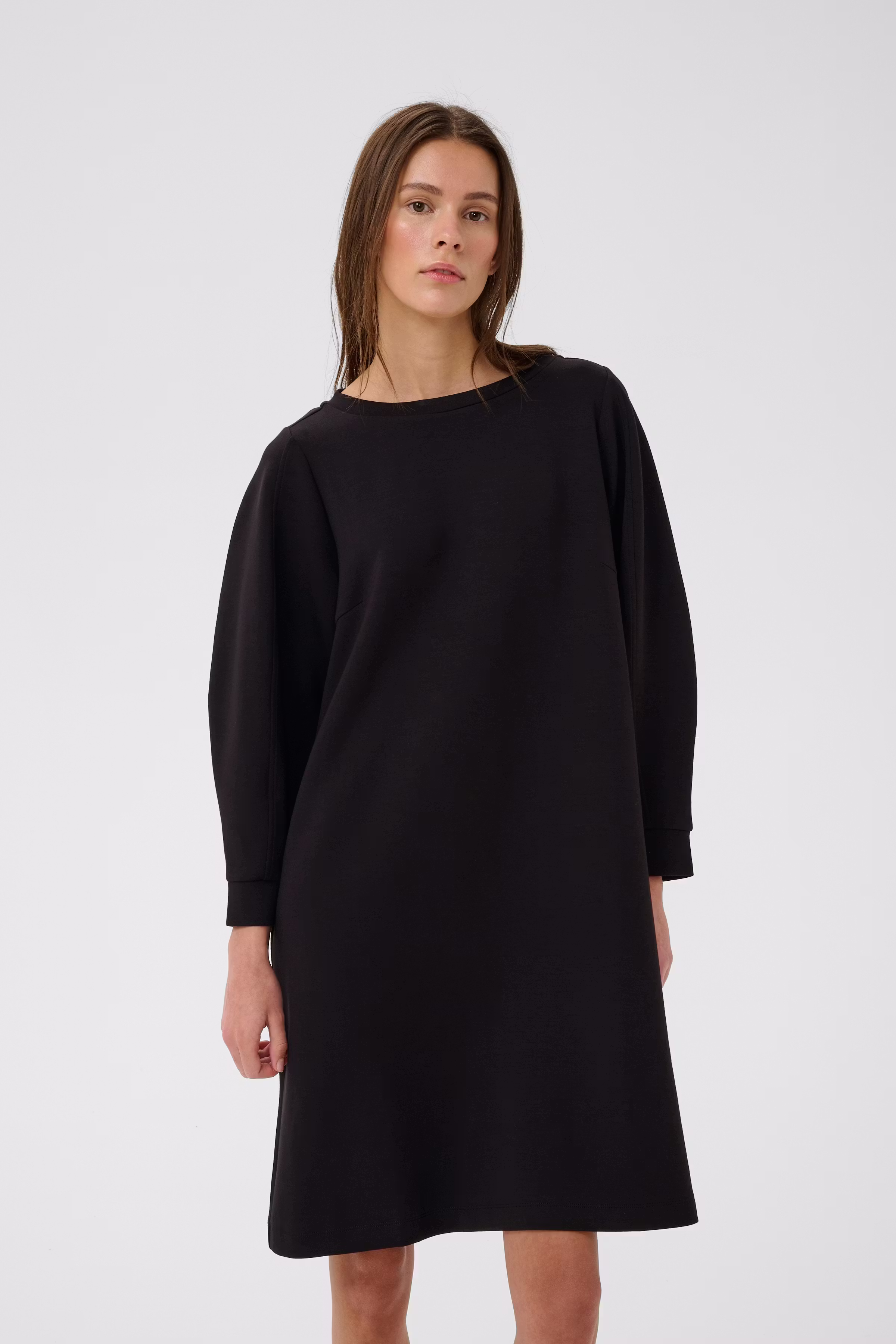 SIMIIW Vincent Jurk LOOKBOOK FRONT 30112434-194008