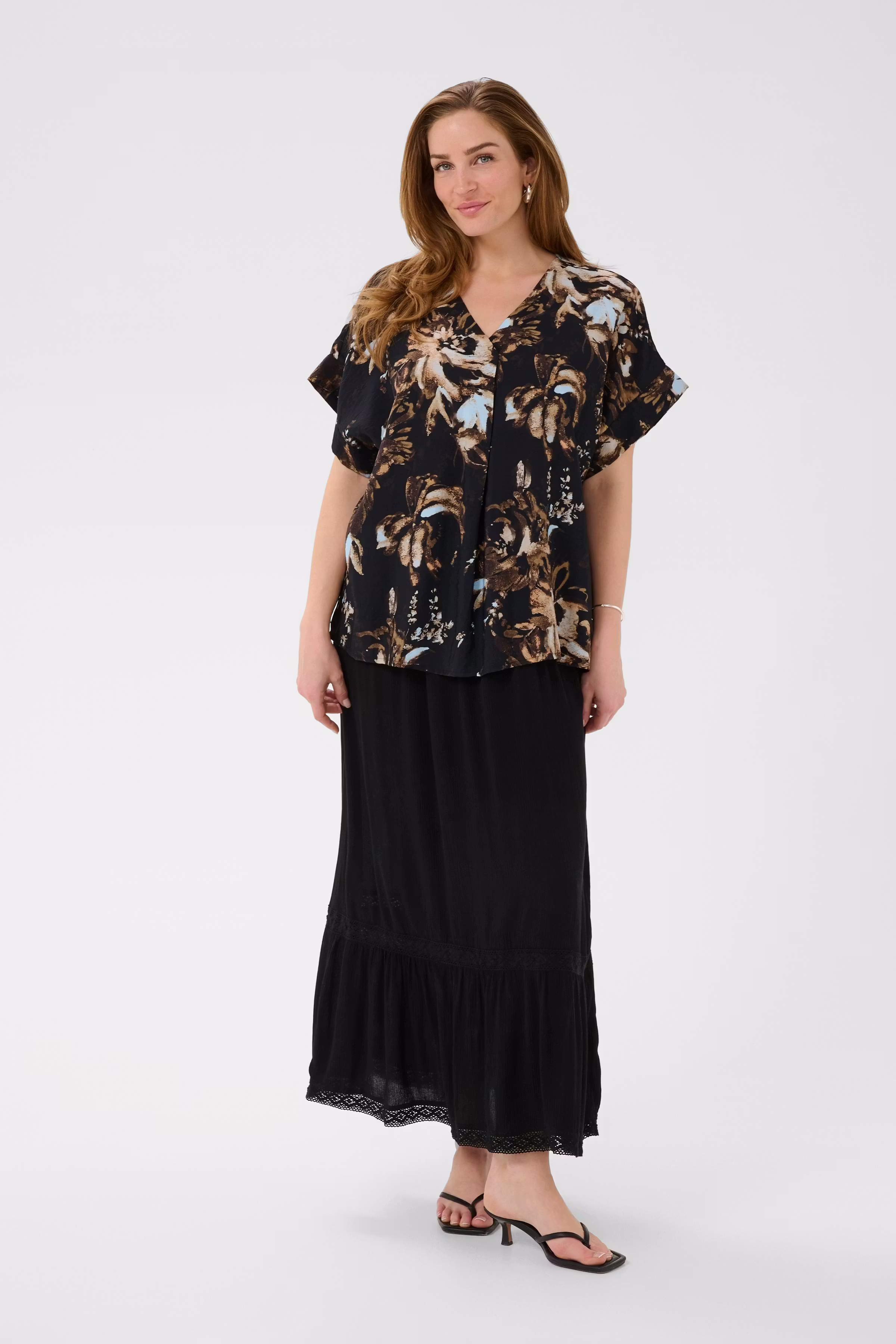 BPperla Blouse LOOKBOOK FRONT 40200176-109473