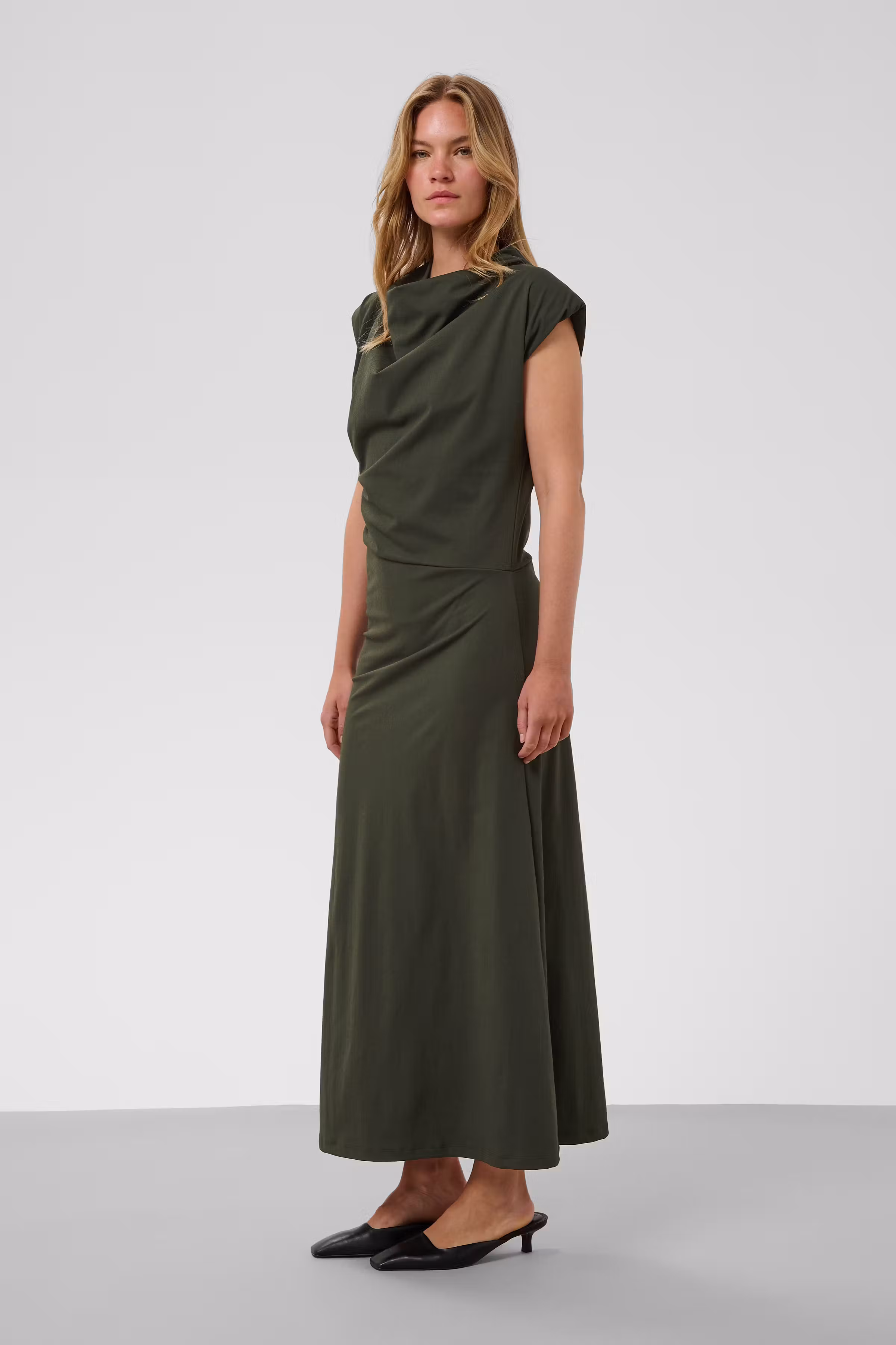 SLEirlys Kjole LOOKBOOK FRONT 30409425-190509
