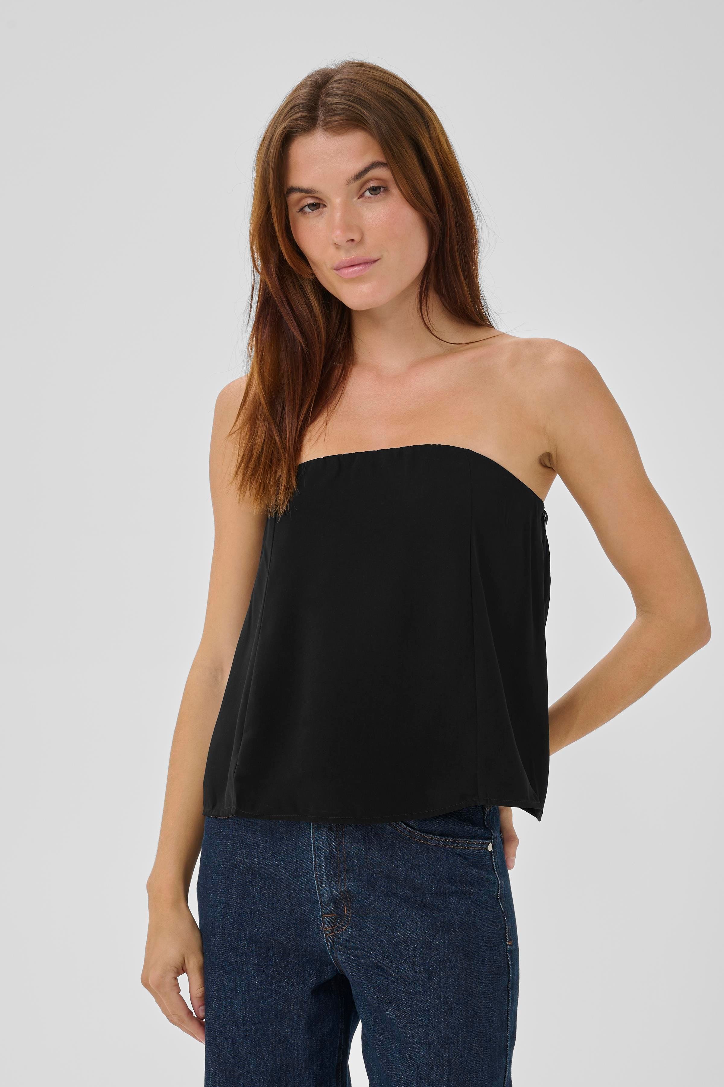 SandyMW Top LOOKBOOK FRONT 10704835-100031