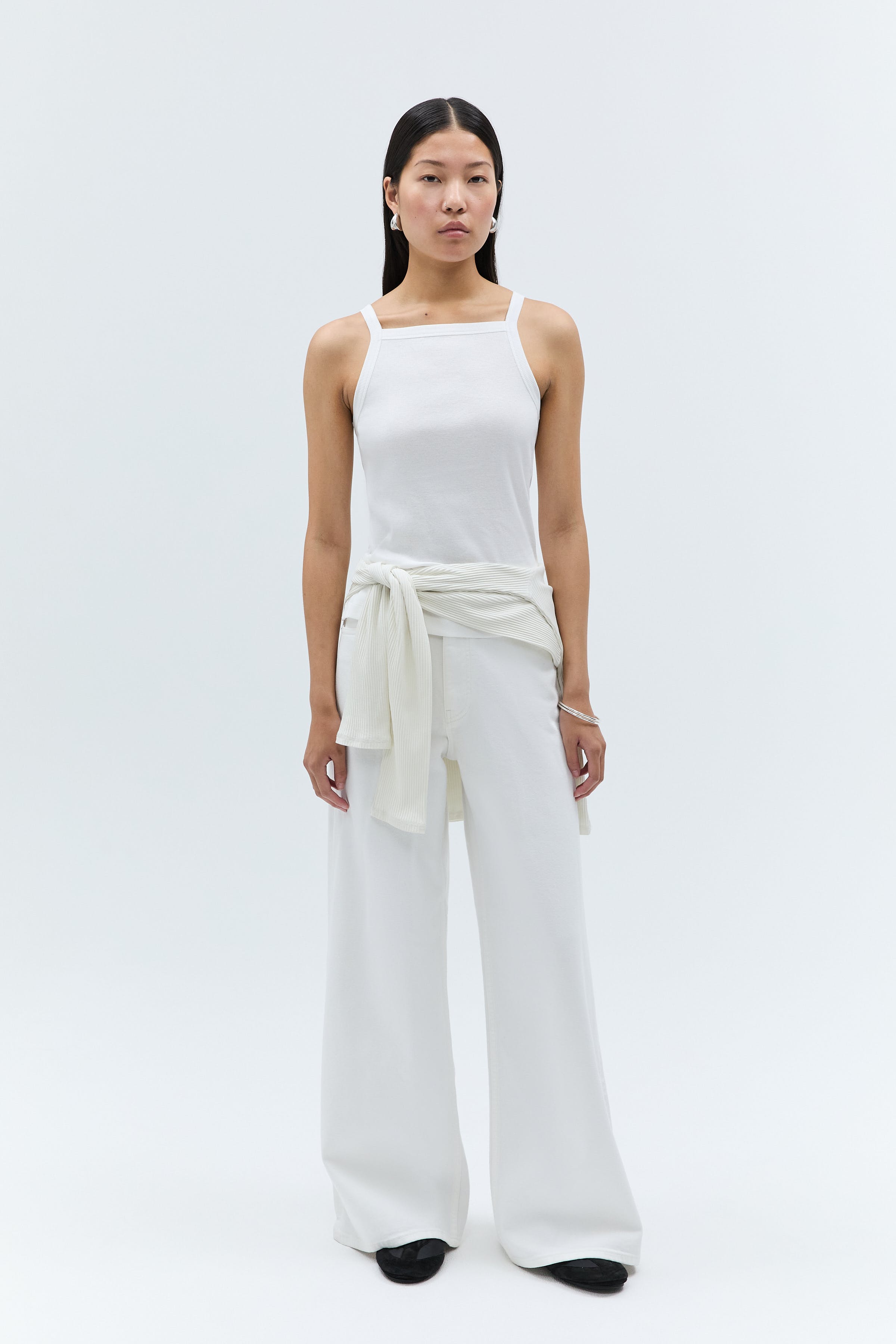 IOKLARA TOP LOOKBOOK FRONT 30600548-WH001