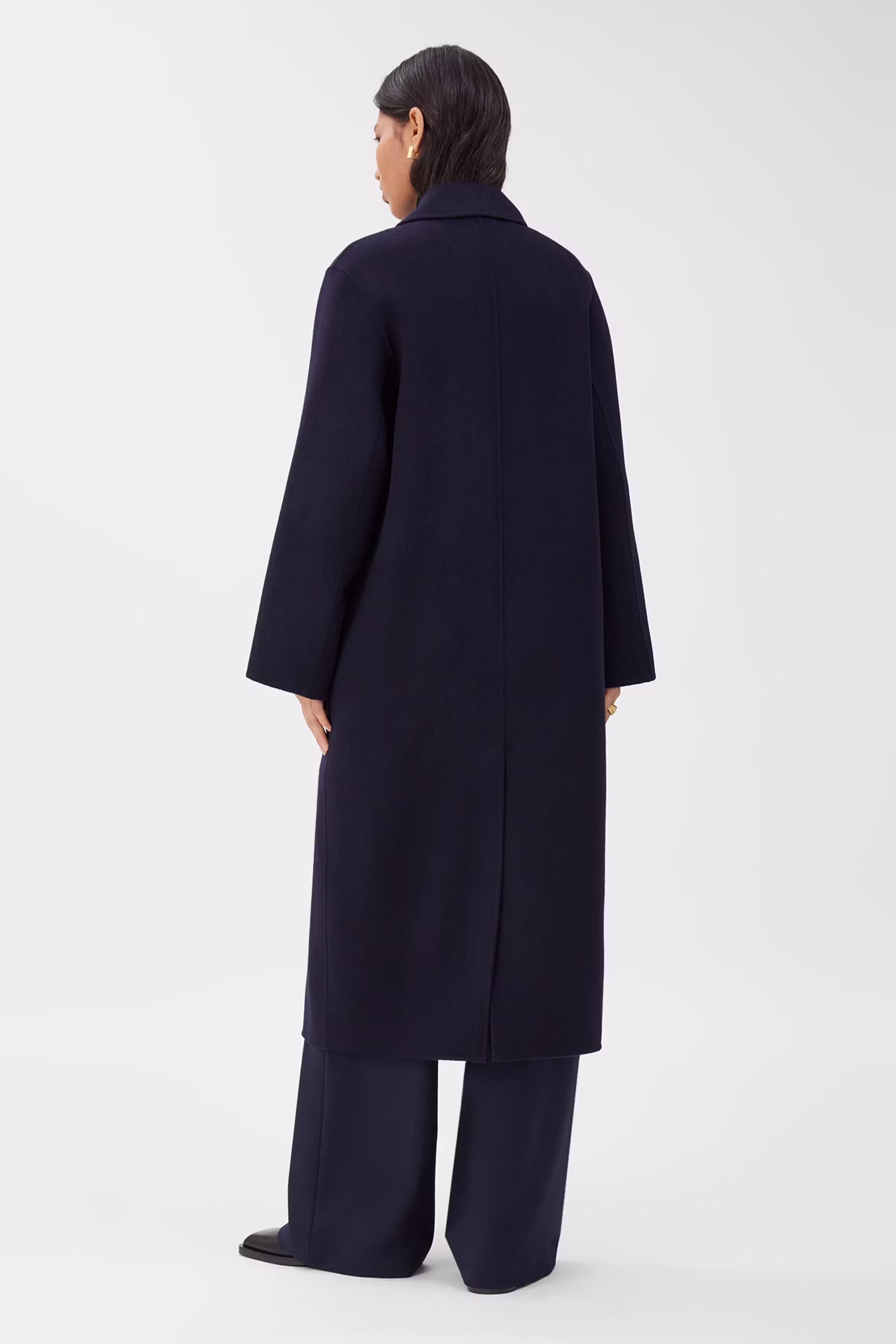 IOCLARA Coat LOOKBOOK BACK 30600563-BL899