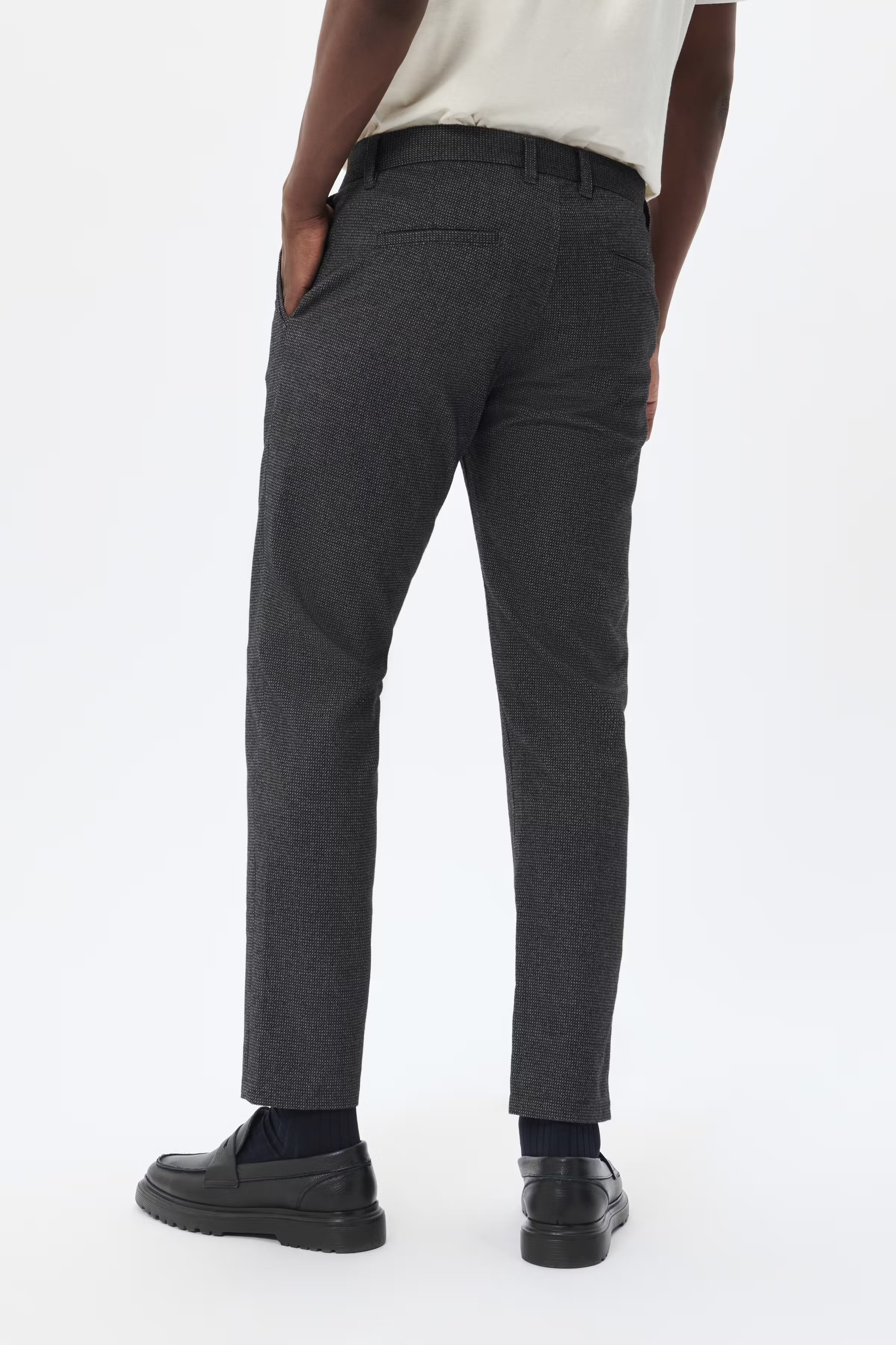 MAparker Broek LOOKBOOK BACK 30207595-300270