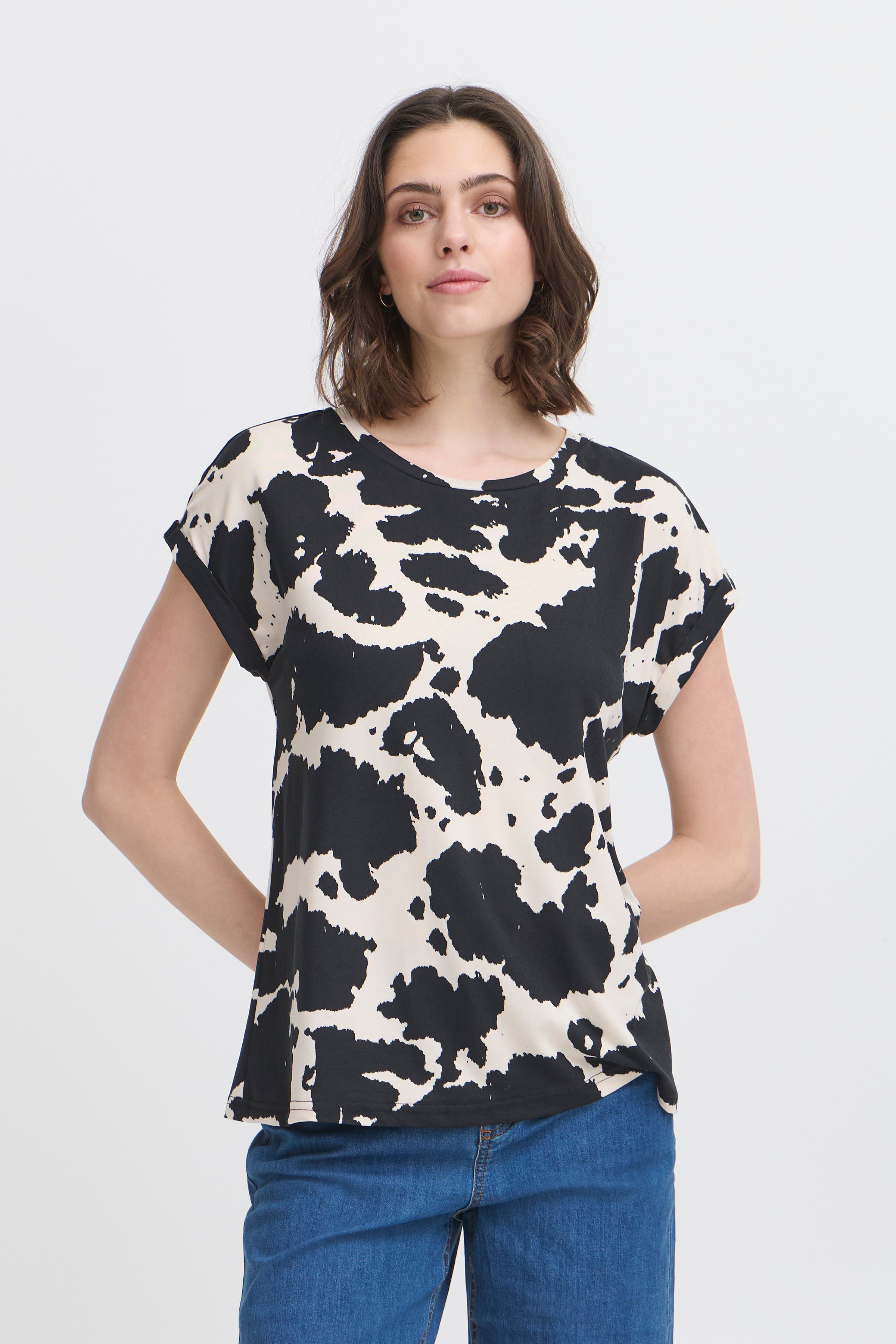 FRSEEN T-shirt LOOKBOOK FRONT 20610634-205444