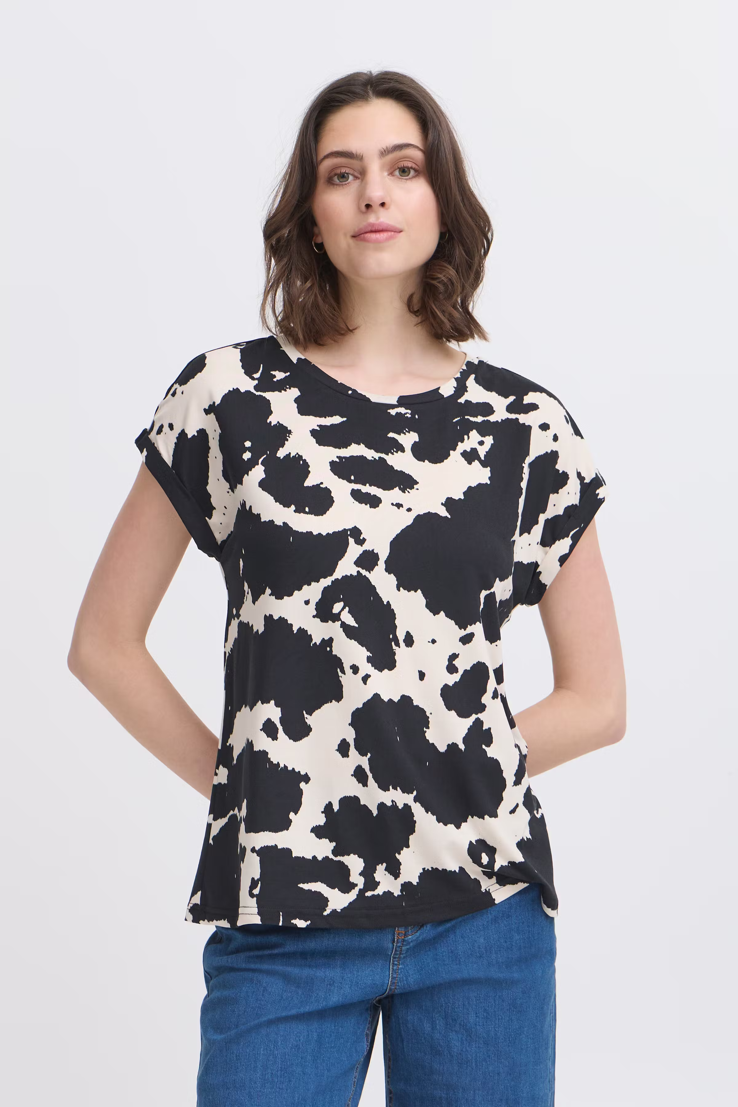 FRSEEN T-shirt LOOKBOOK FRONT 20610634-205444