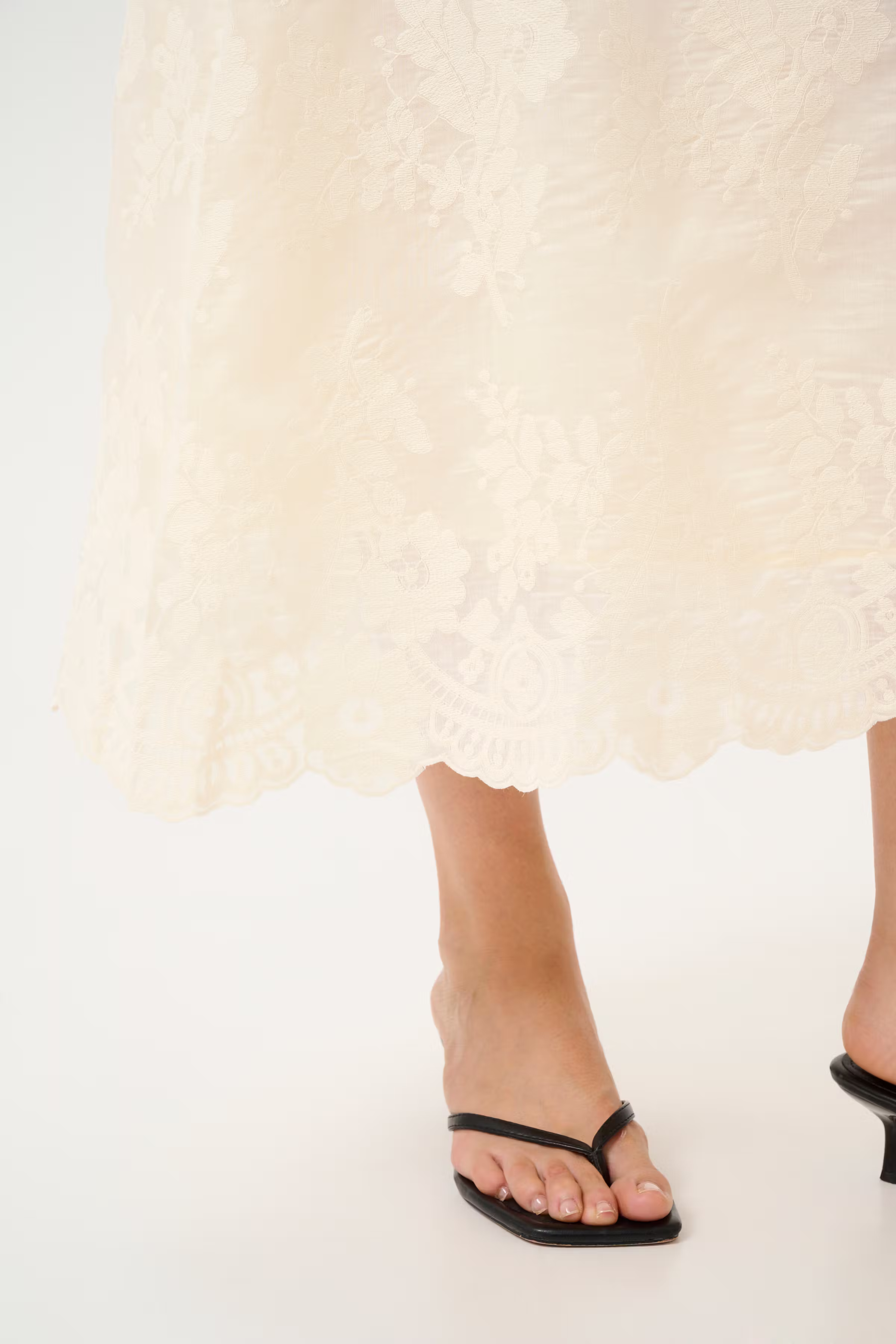 CUarona Nederdel LOOKBOOK DETAIL 50111914-120304