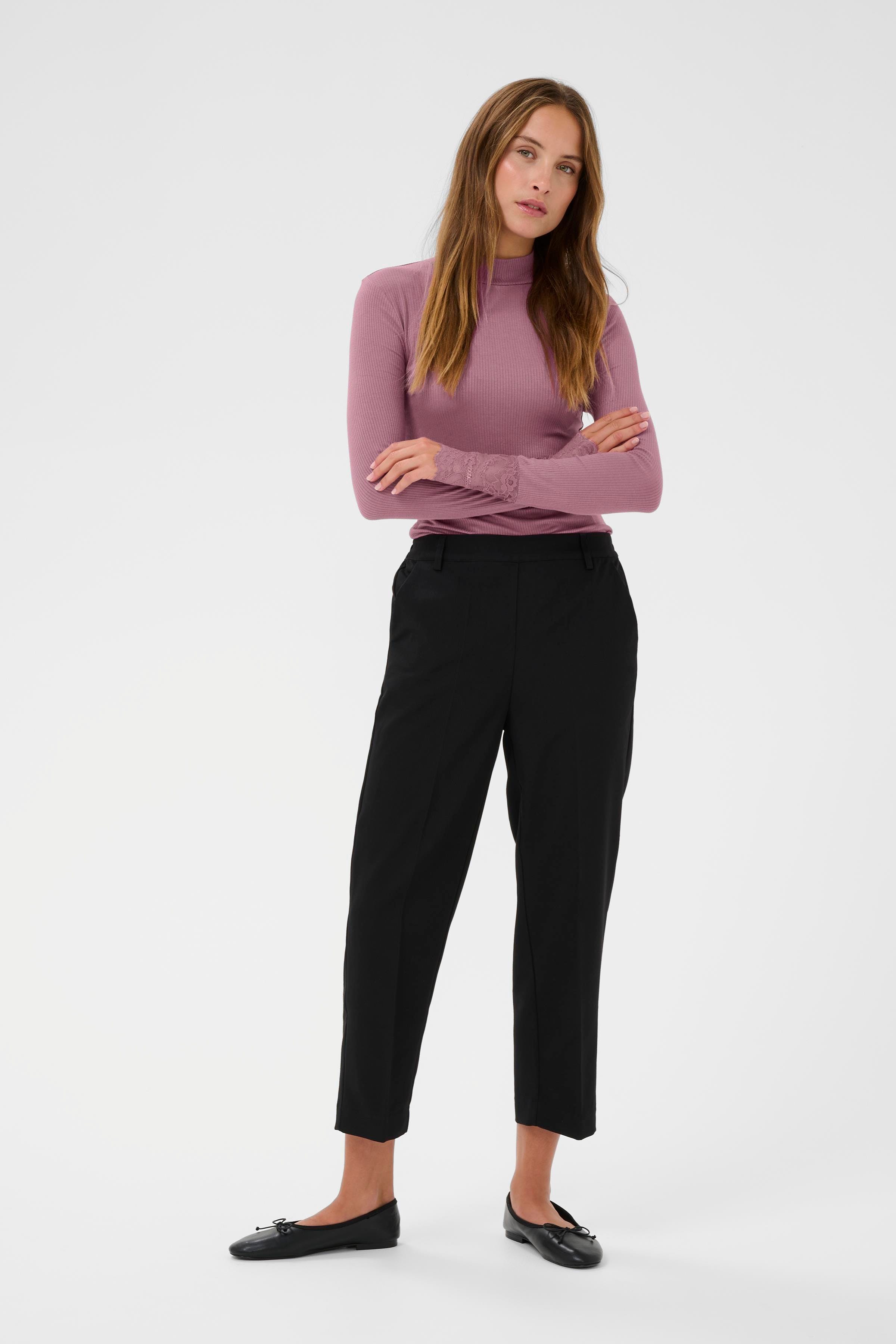 KAomi T-shirt LOOKBOOK FRONT 10511001-181709