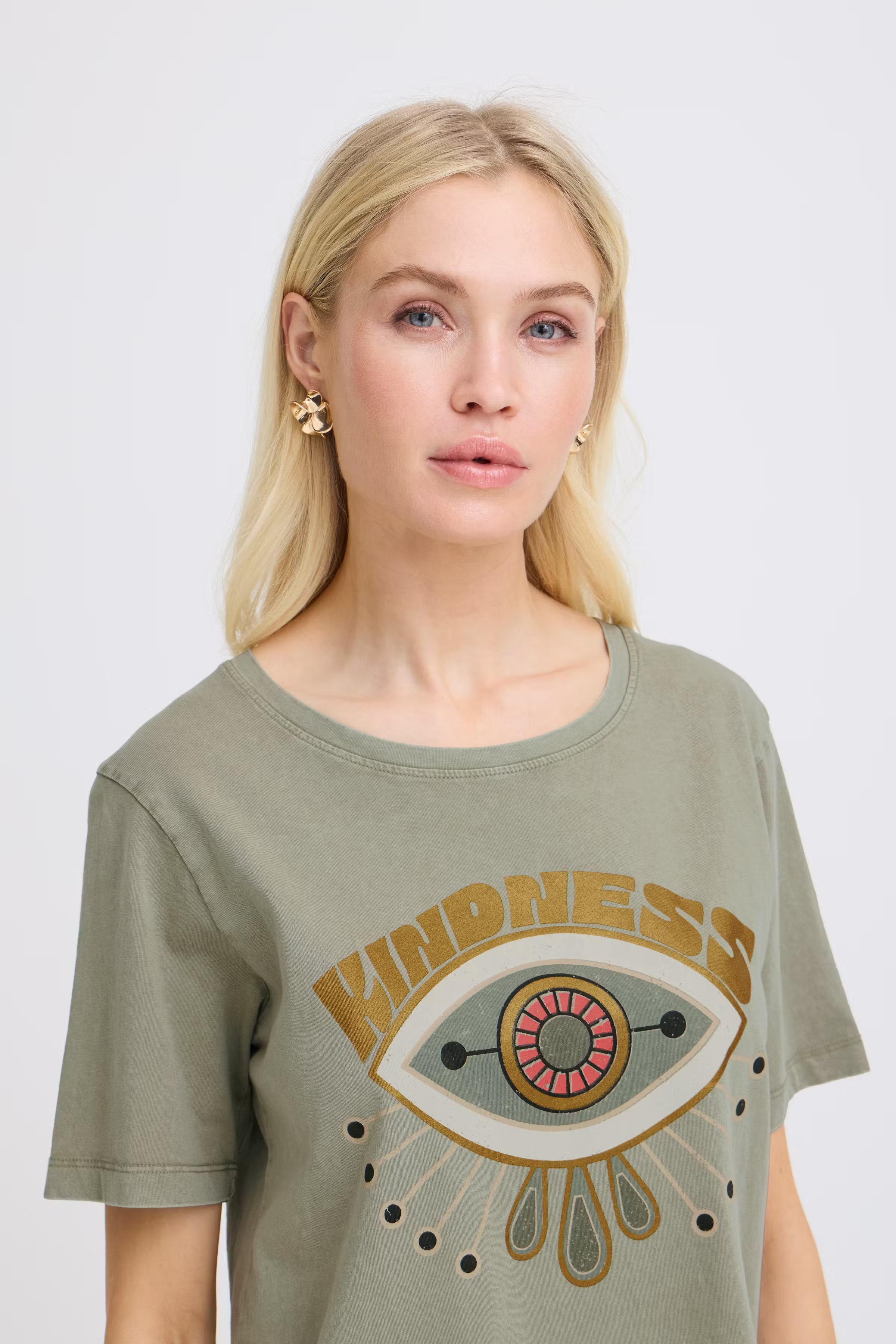 BYPALORA T-shirt LOOKBOOK DETAIL 20818731-170613