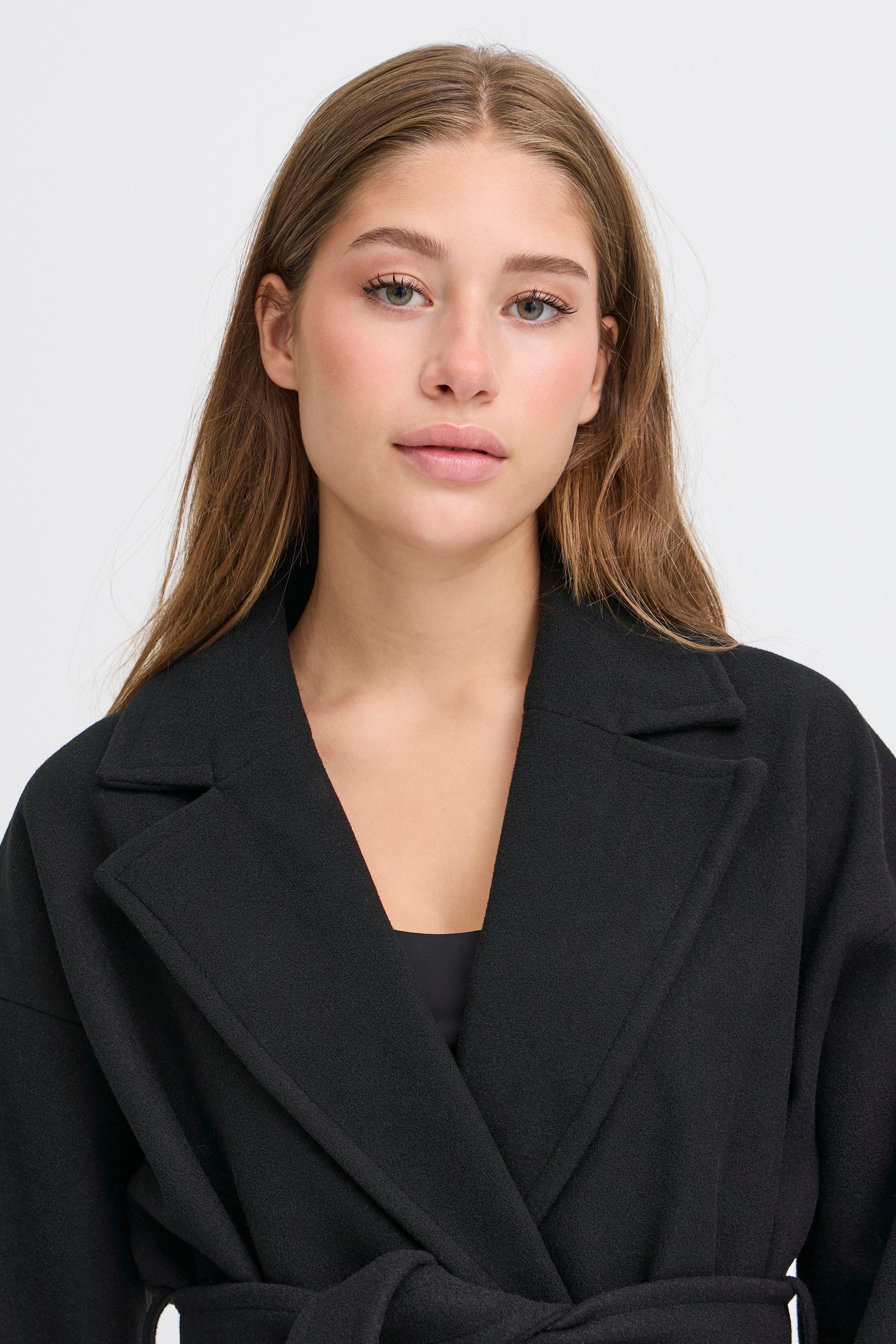 IHJANNET Oberbekleidung LOOKBOOK DETAIL 20123146-194008