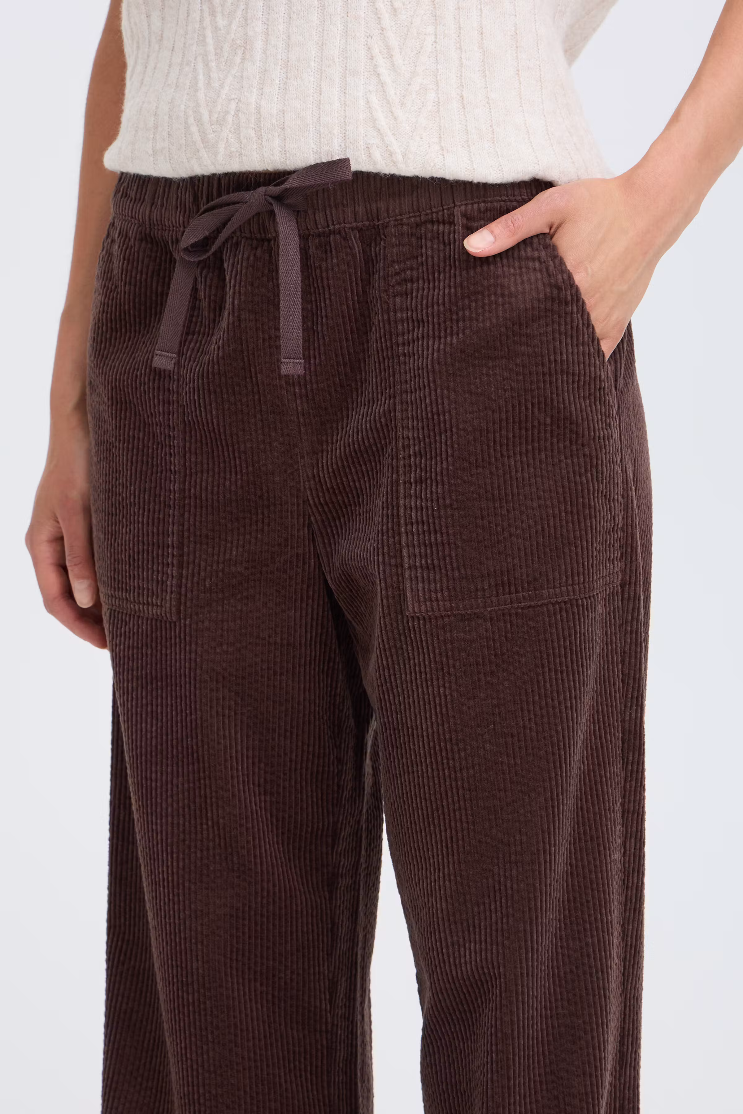 FRSALOMI Trousers LOOKBOOK DETAIL 20617011-190913