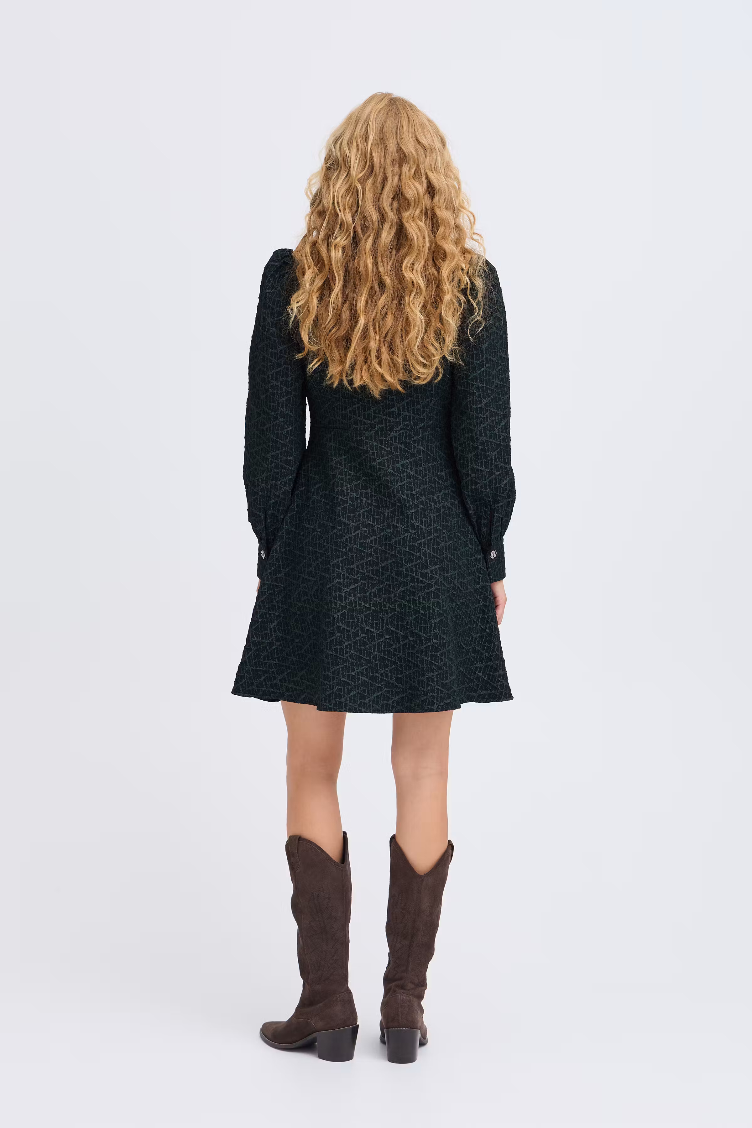 BYDESMORA Kjole LOOKBOOK BACK 20819843-195350
