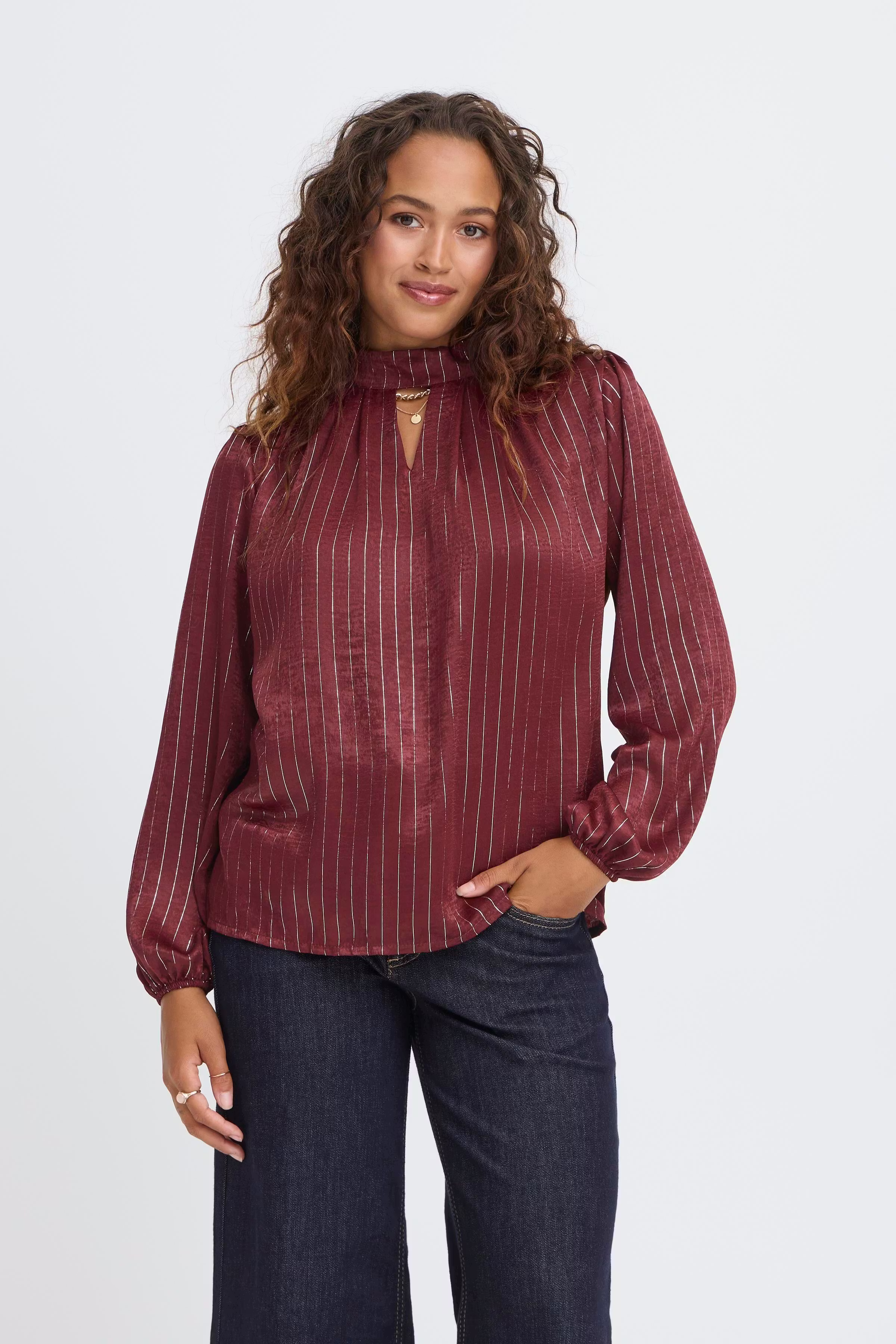 SBDAISY Bluse LOOKBOOK FRONT 22101116-191724