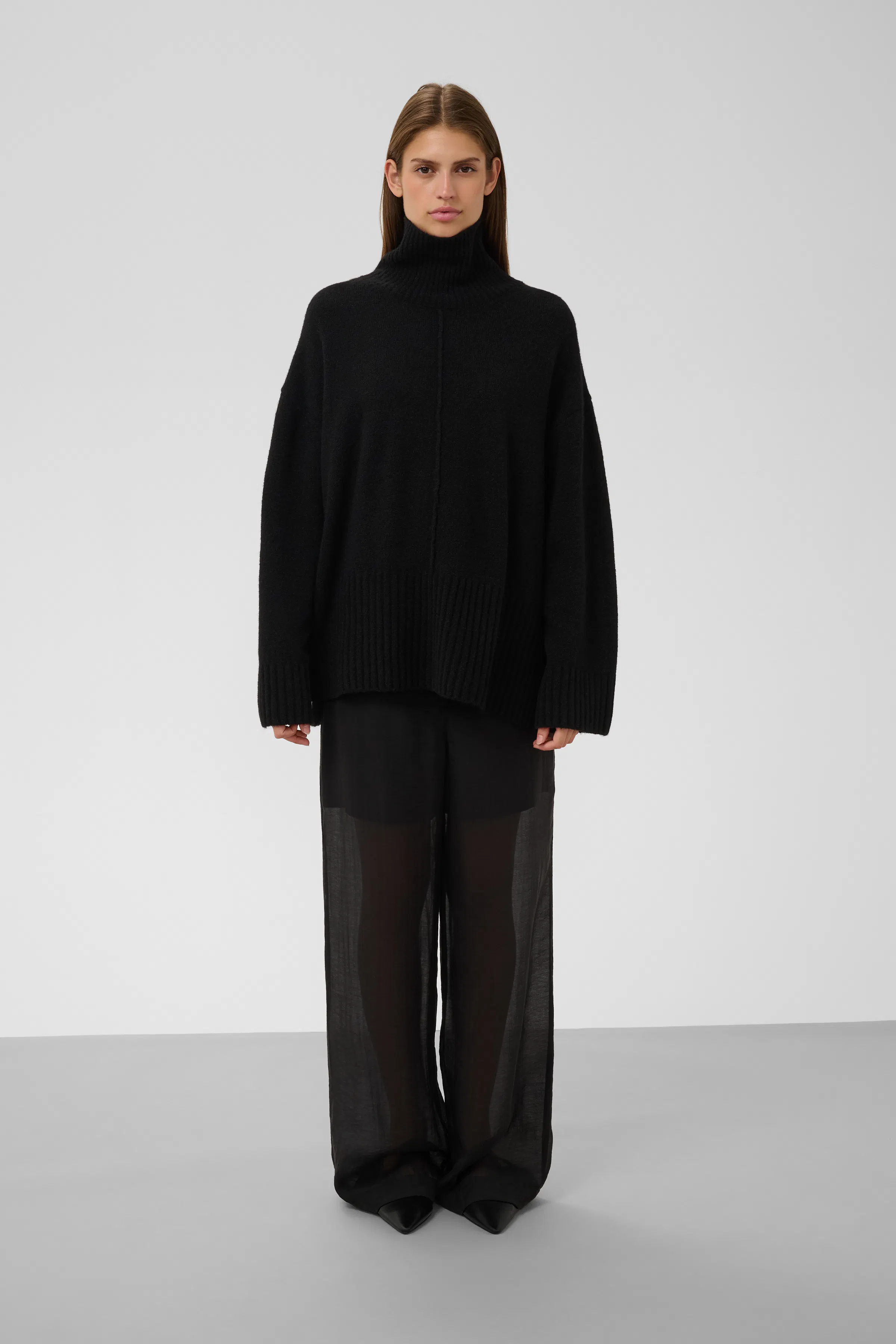 SLBean Pullover LOOKBOOK FRONT 30409766-194008
