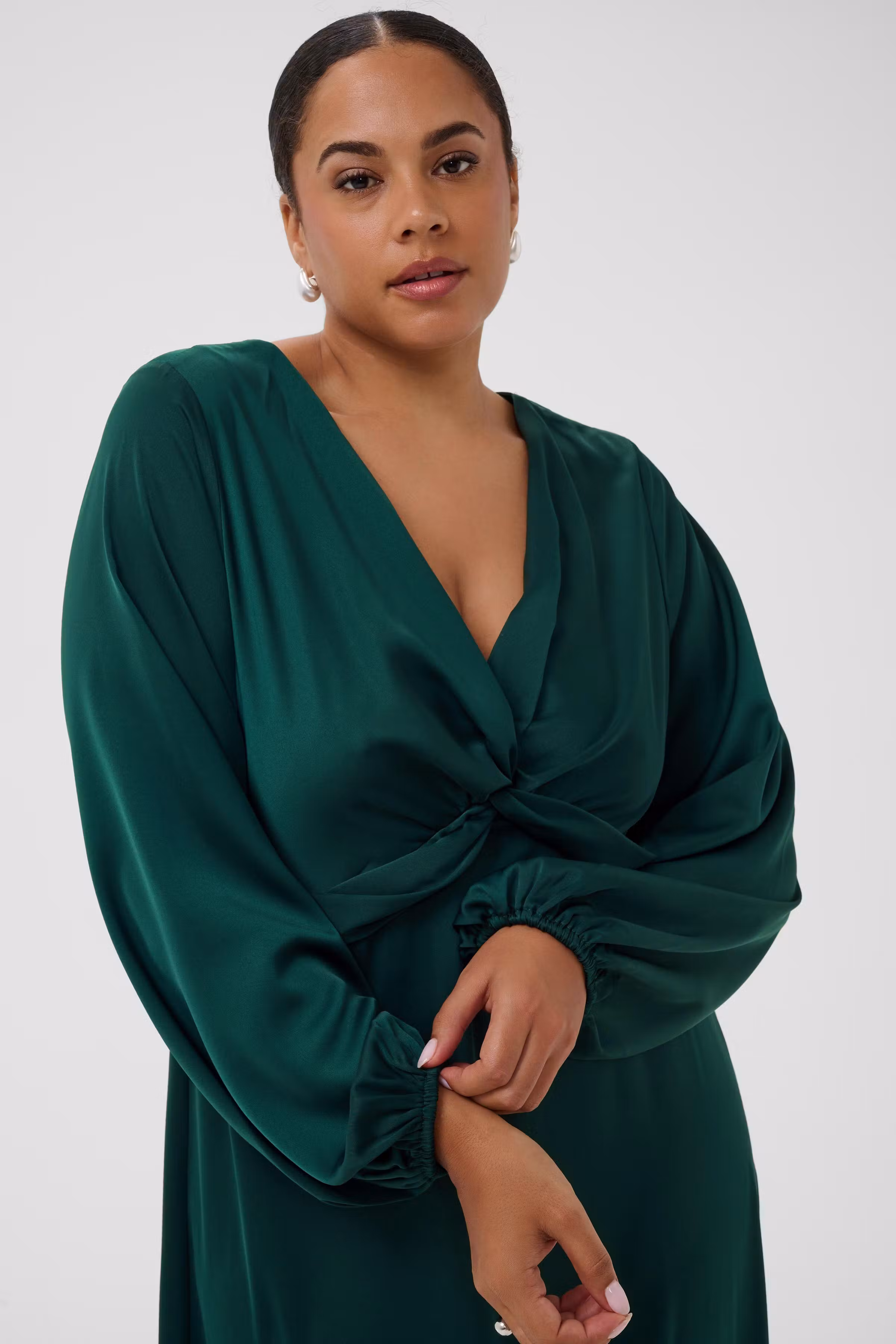 KCjamie Kleid LOOKBOOK DETAIL 10584343-190509
