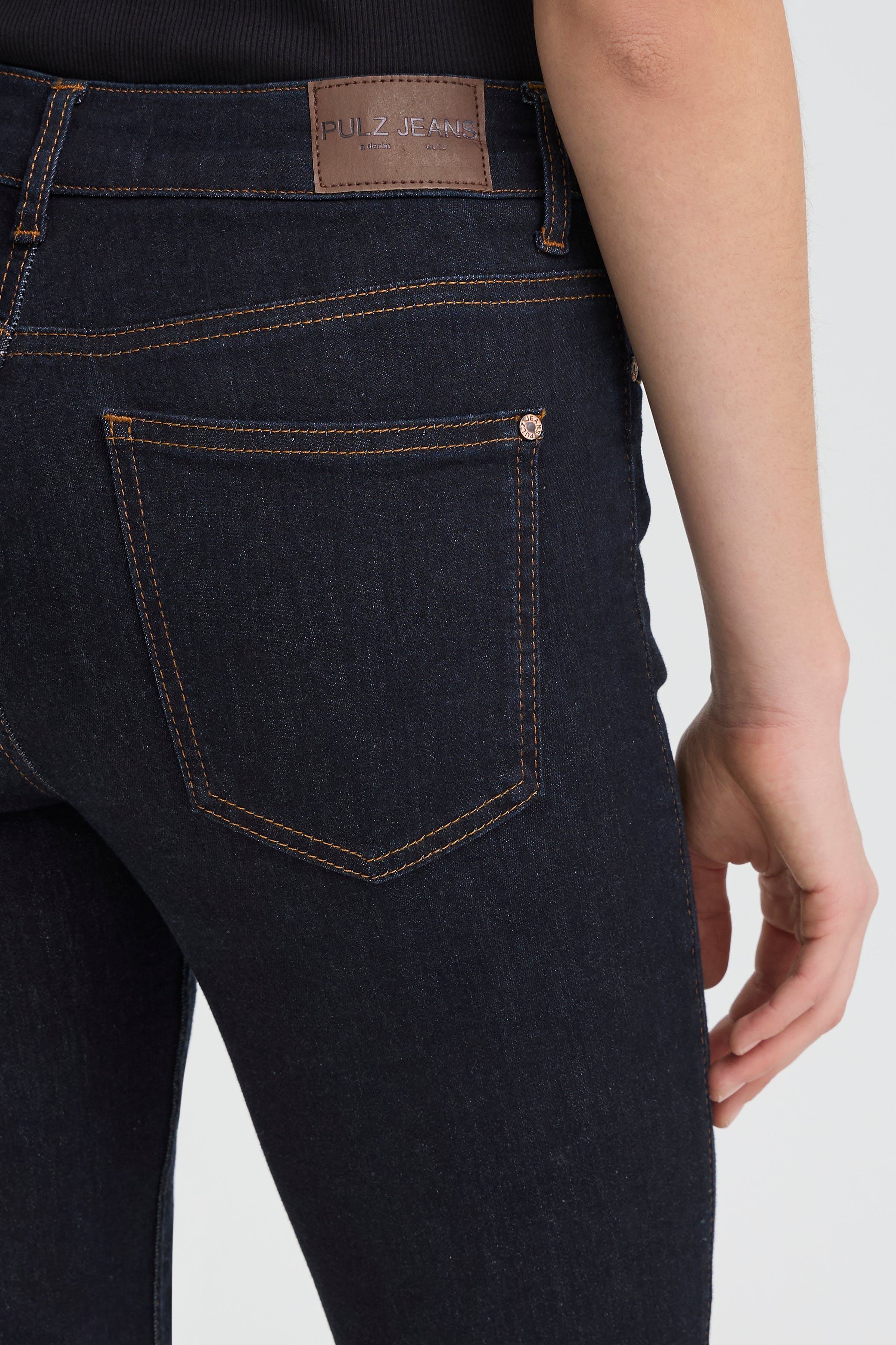 PZEMMA HW Jeans medium straight LOOKBOOK DETAIL 50206336-202124