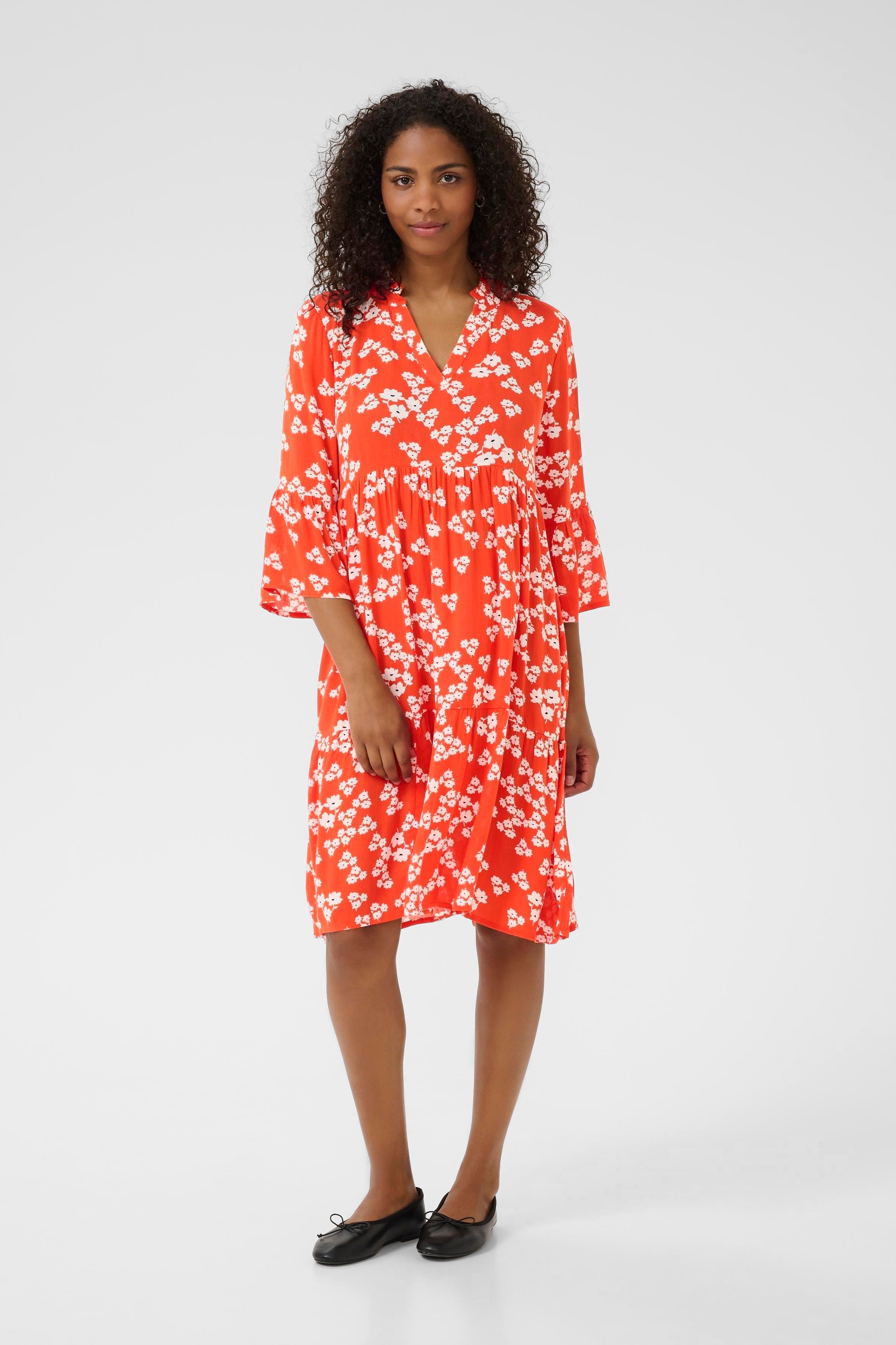 KAhera Kjole LOOKBOOK FRONT 10508259-107593