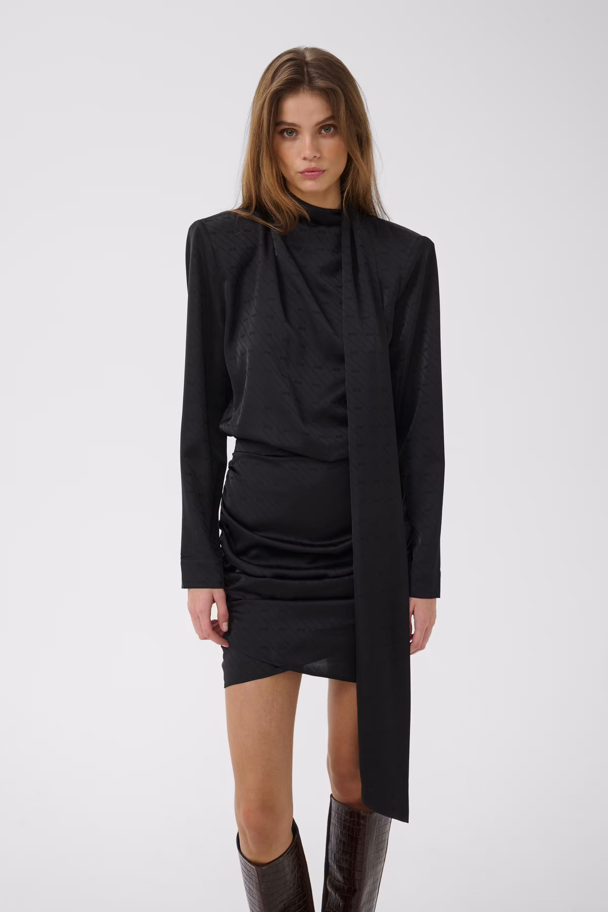 GZestha Kjole LOOKBOOK FRONT 10911568-100017