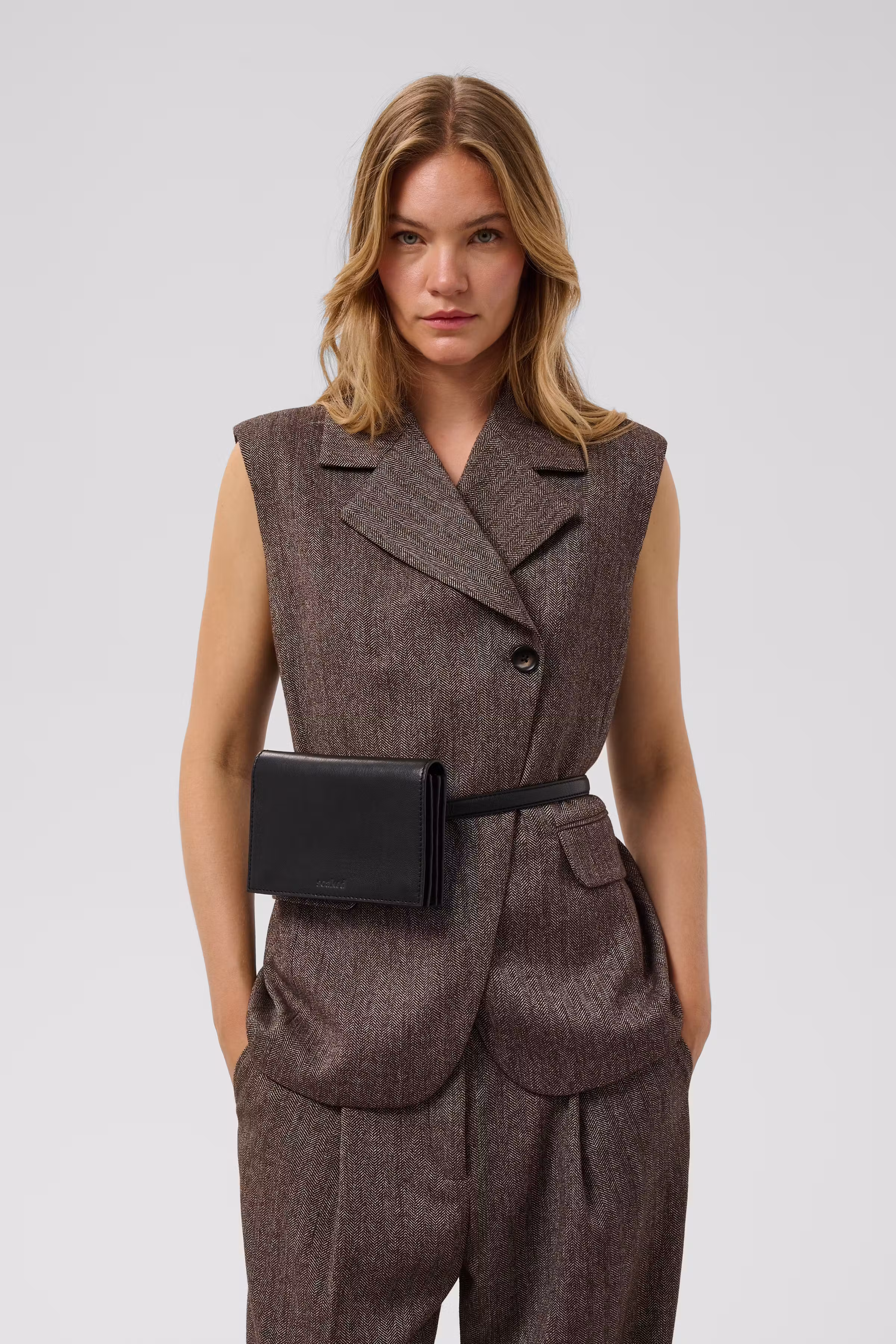 SLNavarro Ledertasche LOOKBOOK FRONT 30409599-194008