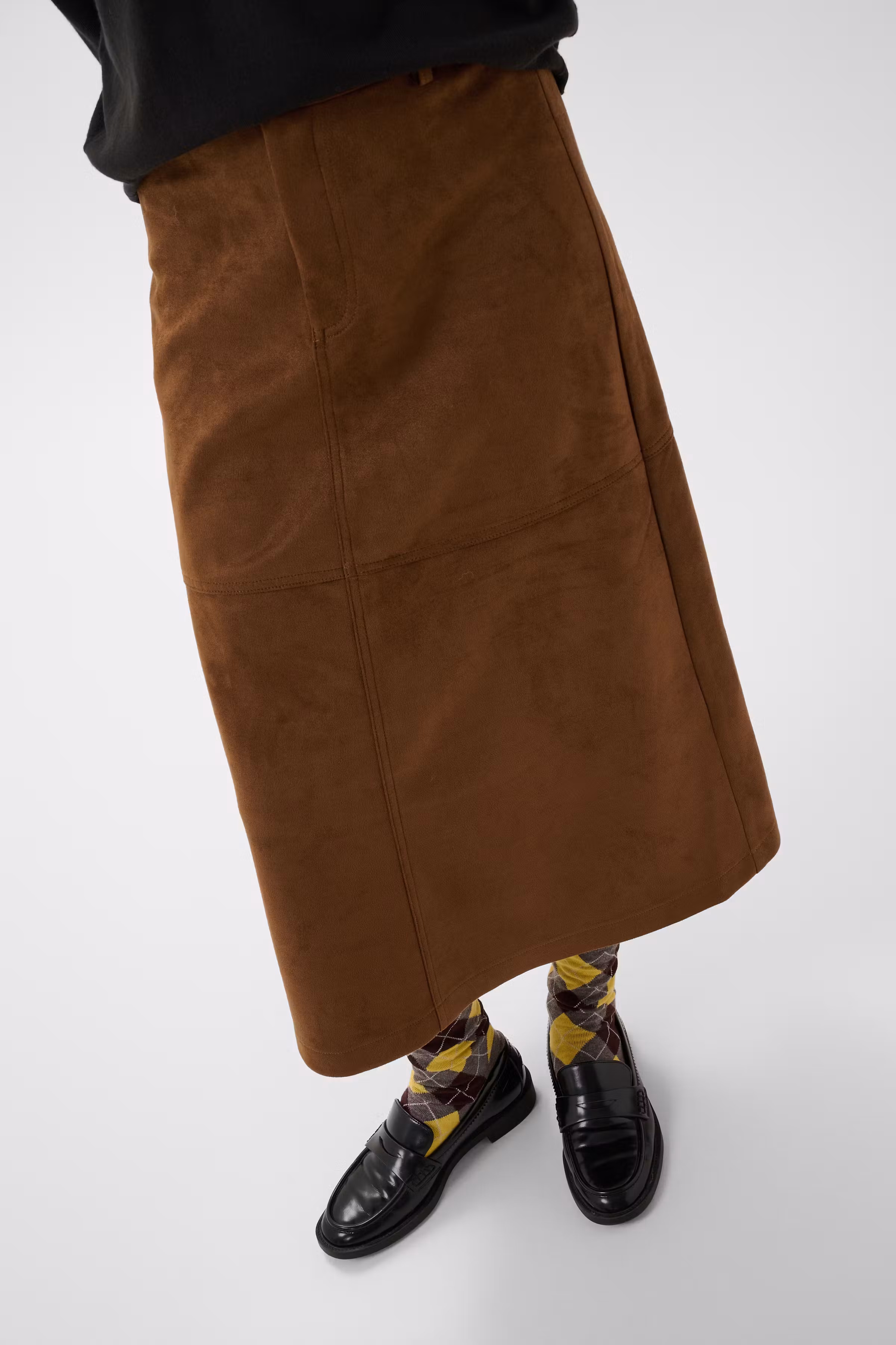 KAaster Skirt LOOKBOOK DETAIL 10513228-1000820