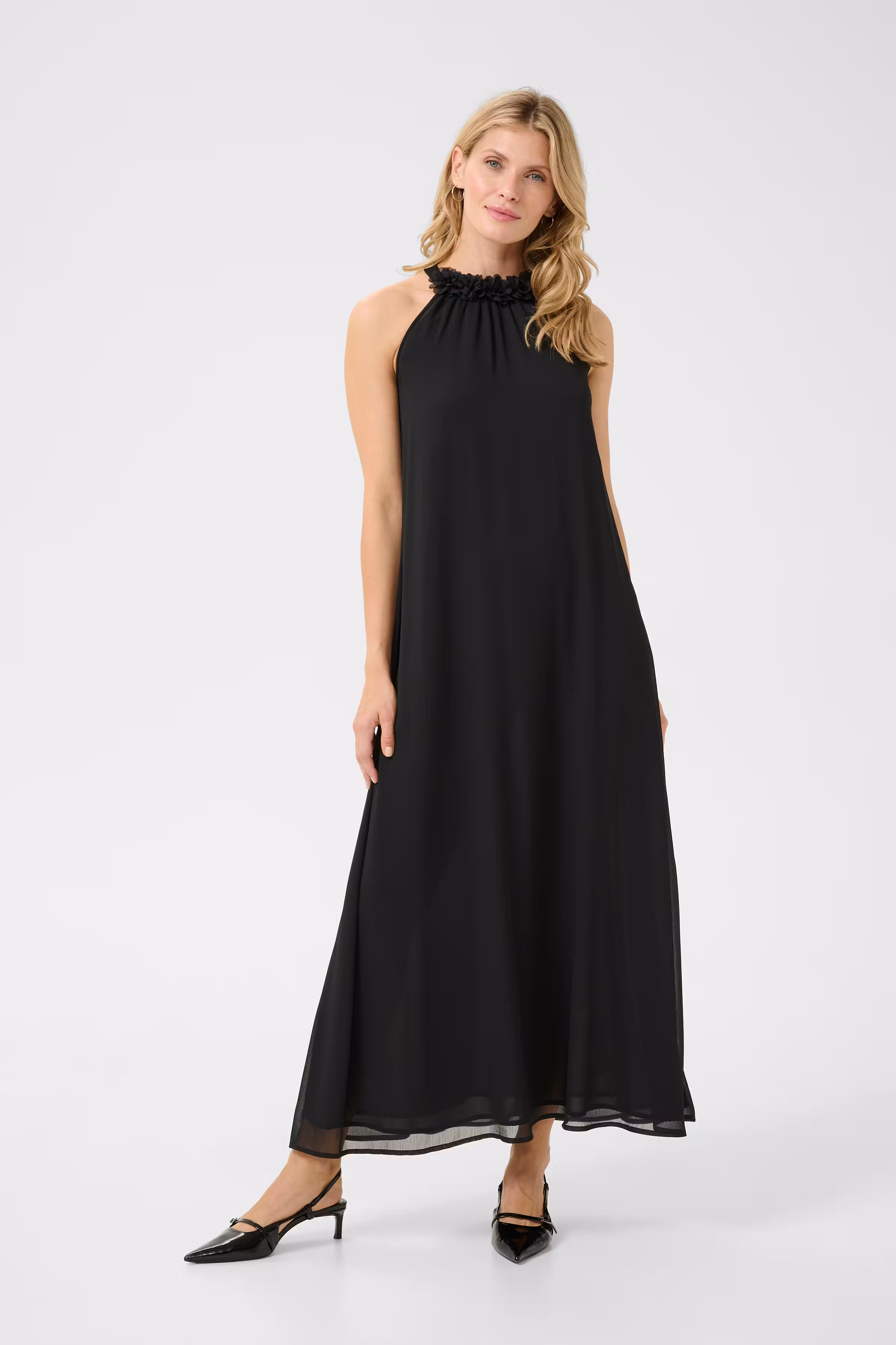 CREmery Dress LOOKBOOK FRONT 10613678-100120