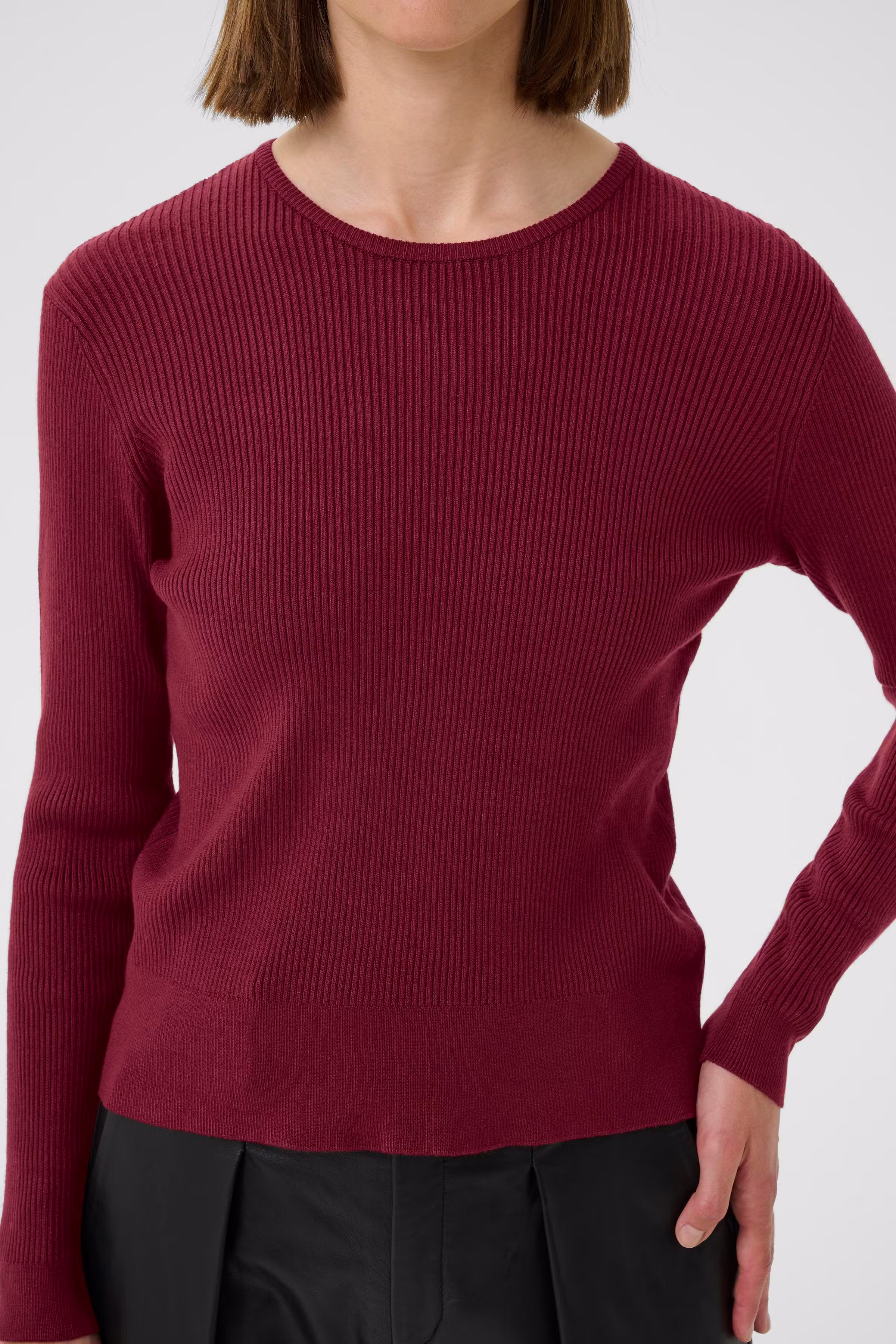 LeenahIW Pullover LOOKBOOK DETAIL 30110803-191724