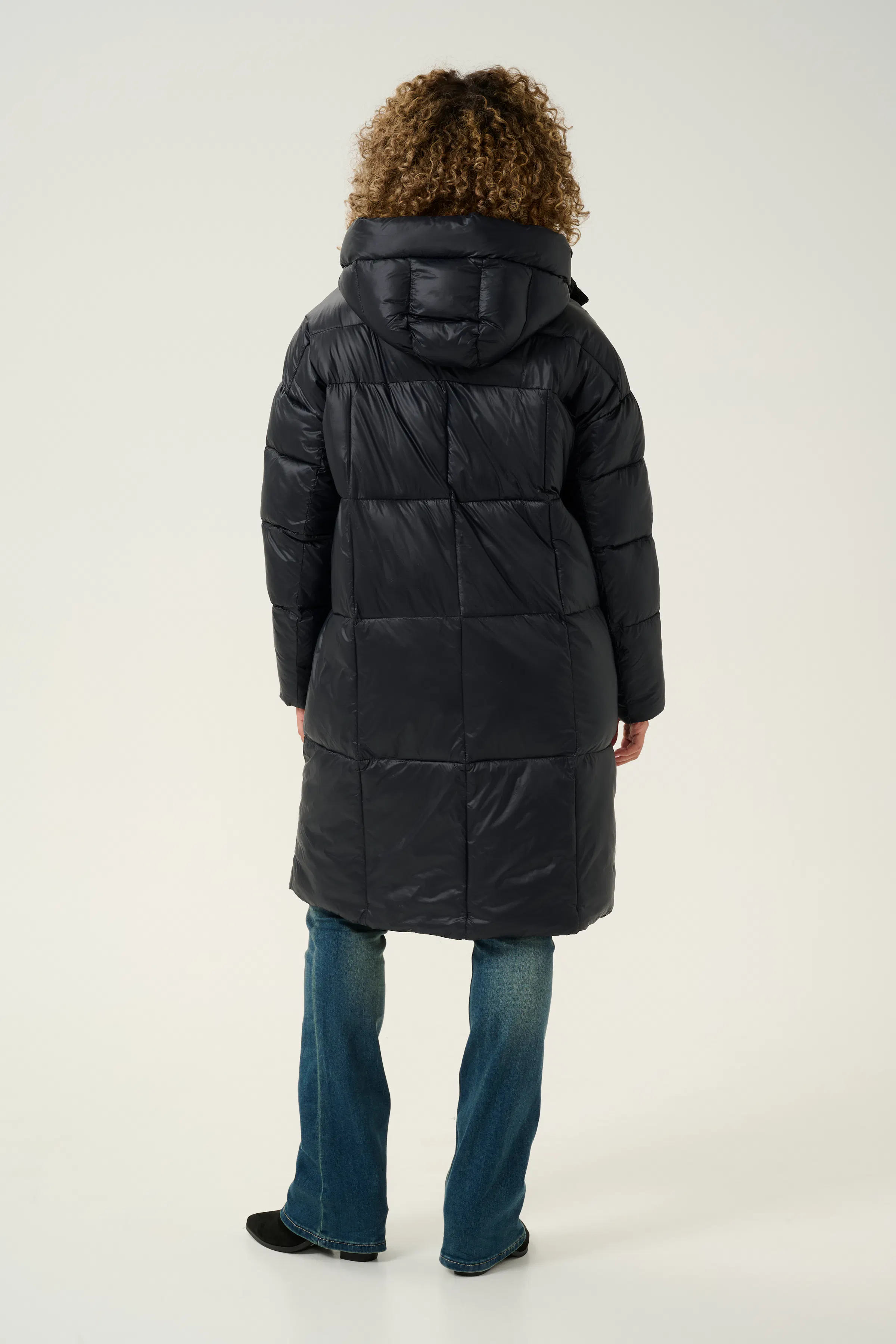 CRBetulla Jacket LOOKBOOK BACK 10613035-100120