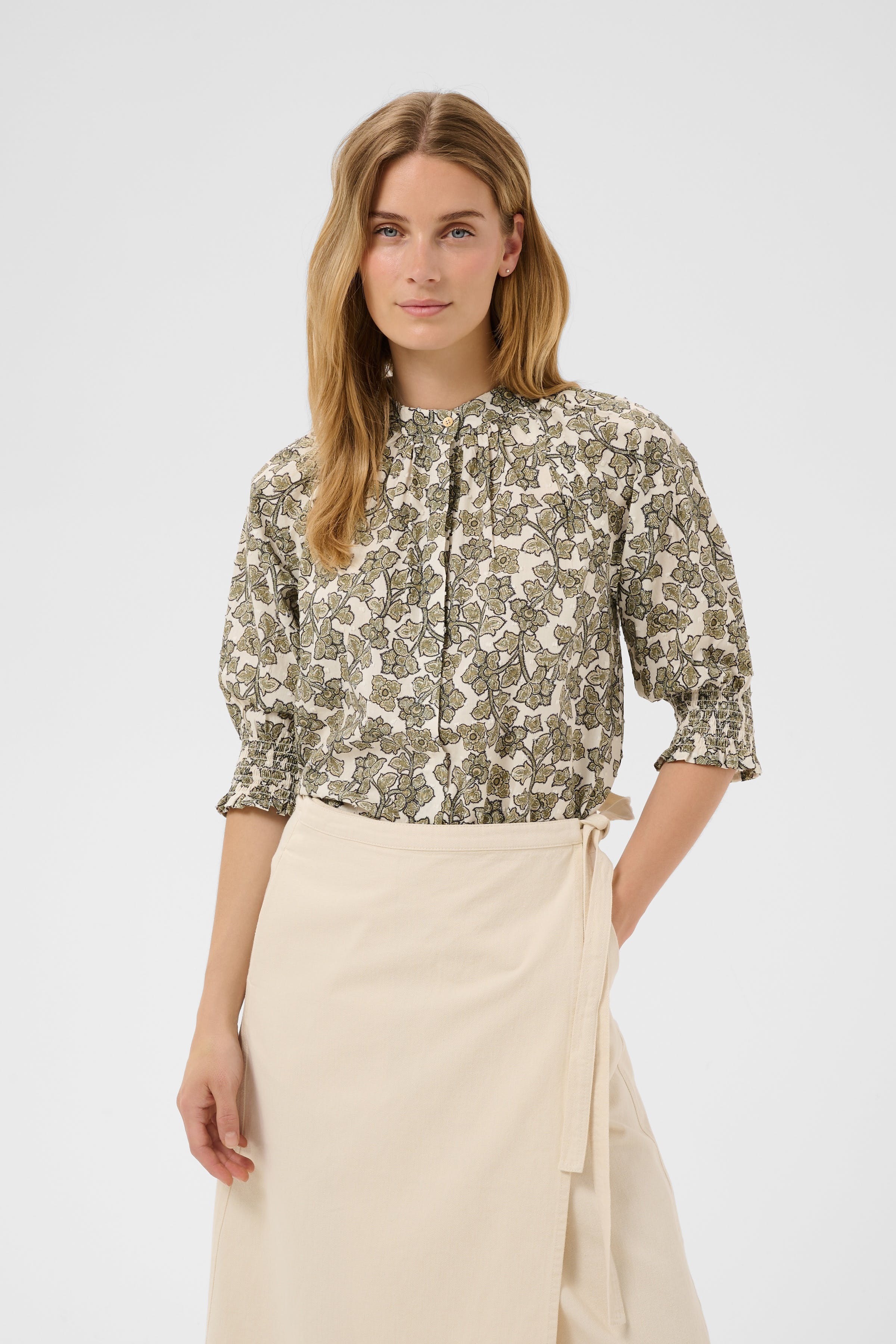 AlmerasPW Shirt LOOKBOOK FRONT 30310709-305125
