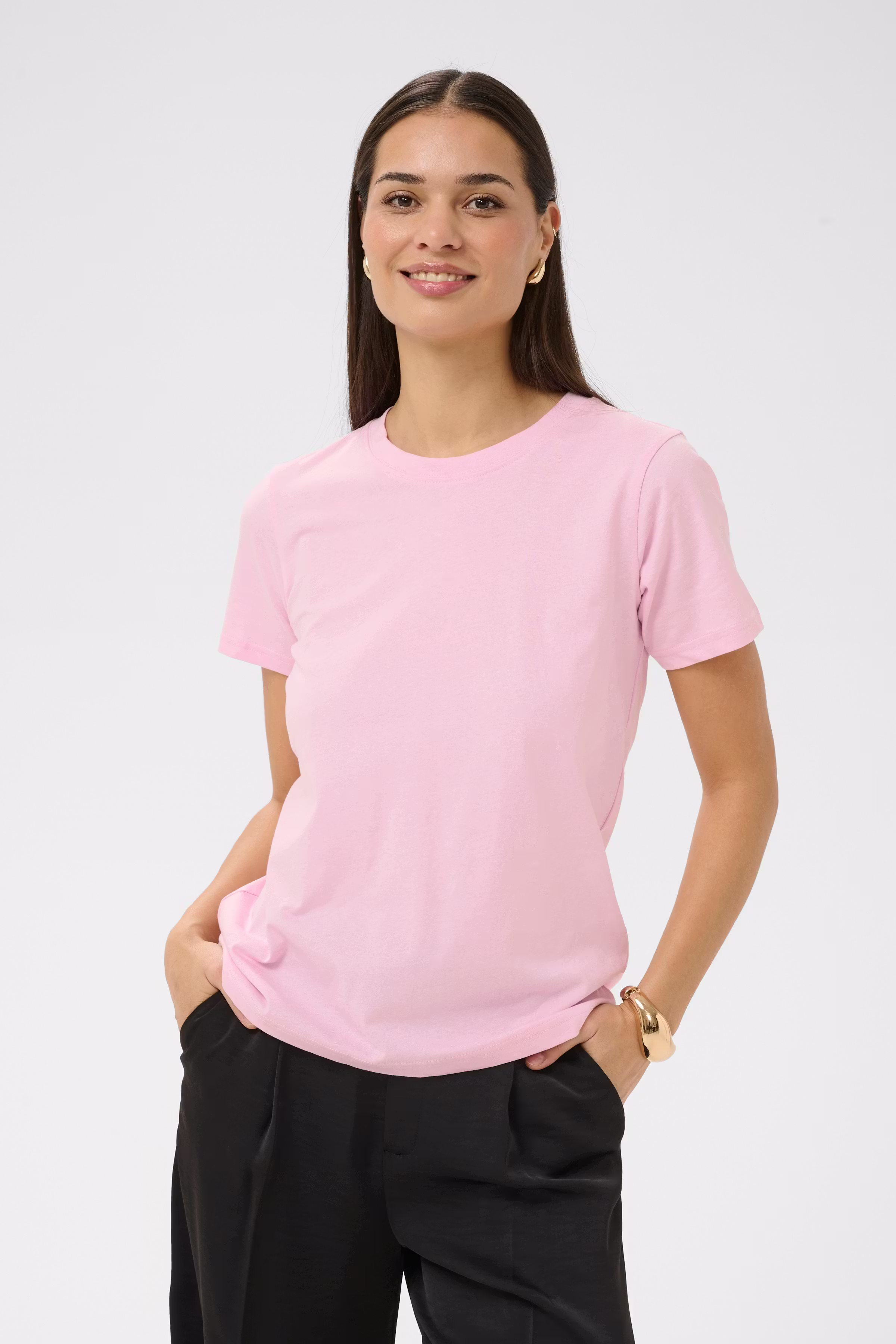 KAmarin T-shirt LOOKBOOK FRONT 10506137-152218