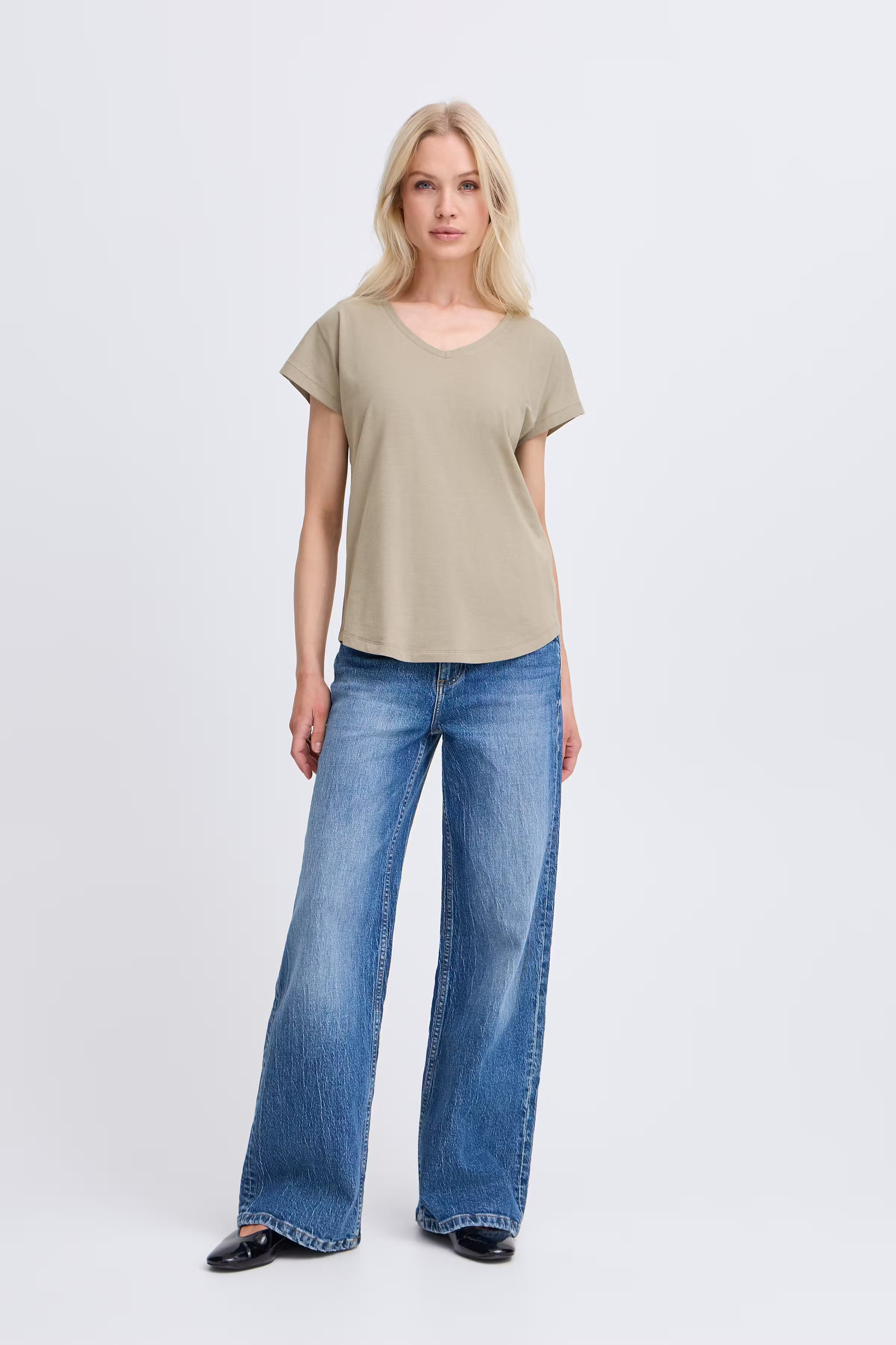 BYPAMILA T-shirt LOOKBOOK FRONT 20816364-170613