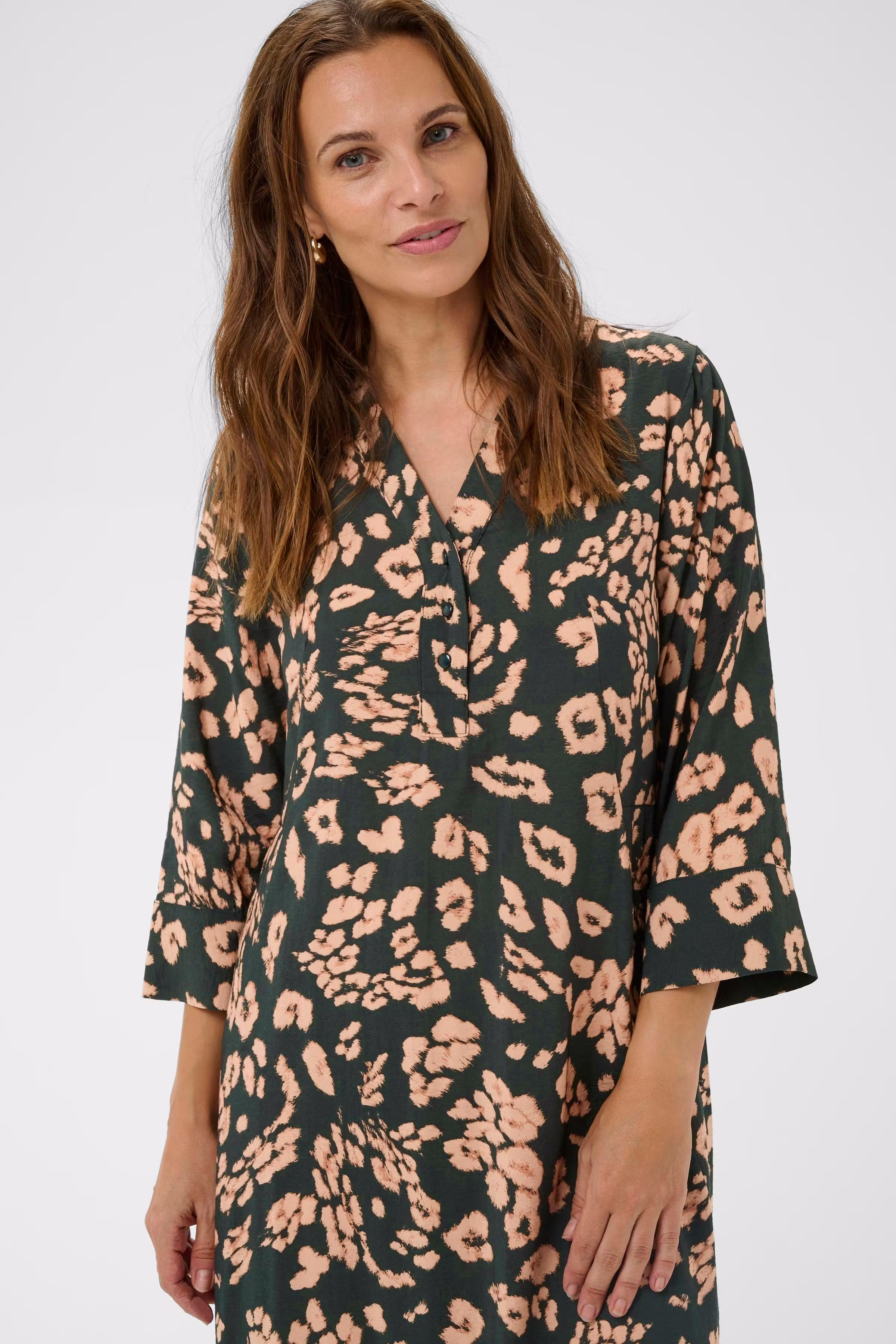 BPiris Klänning LOOKBOOK DETAIL 40200061-108689