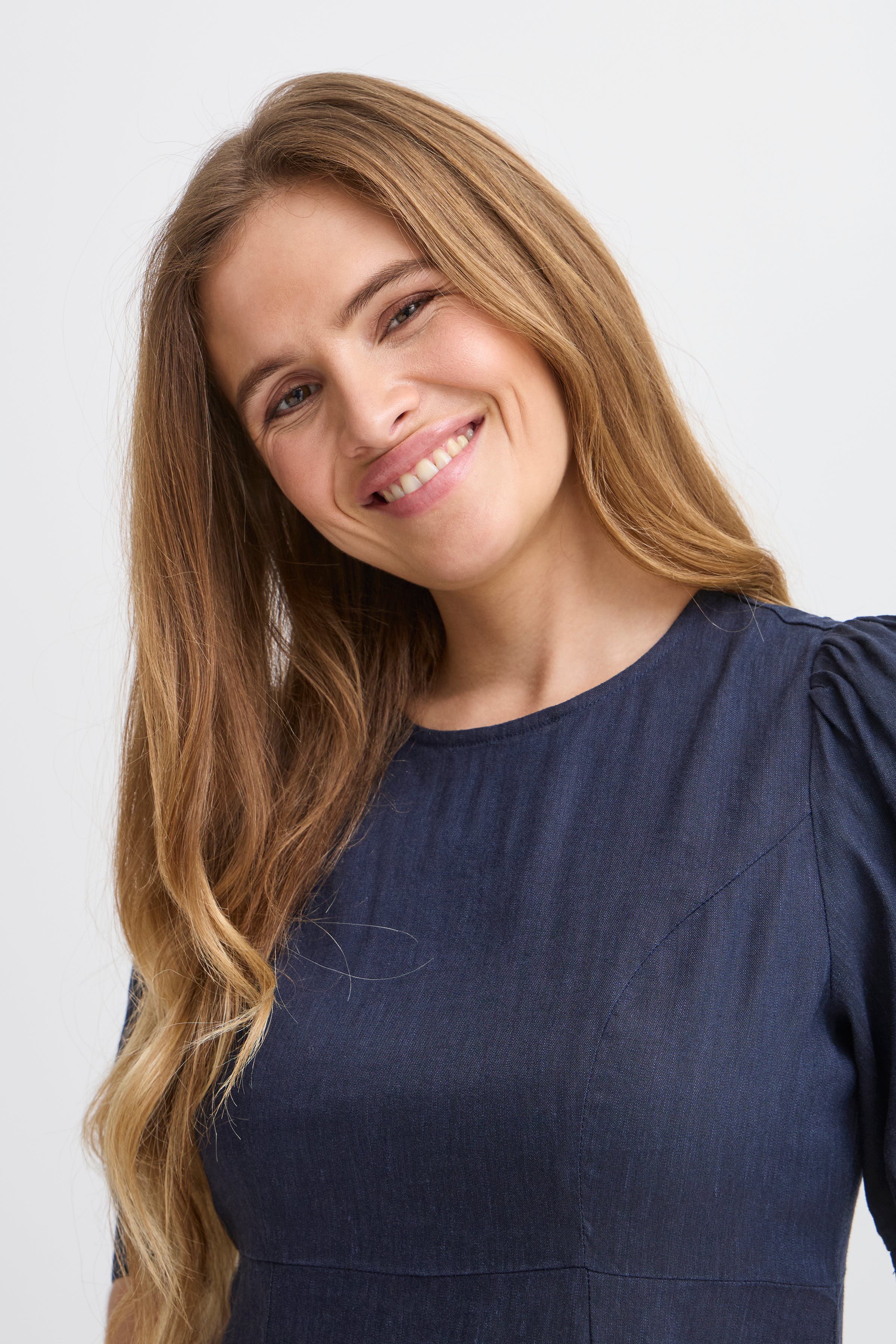 PZLUCA Kjole LOOKBOOK DETAIL 50208893-194020