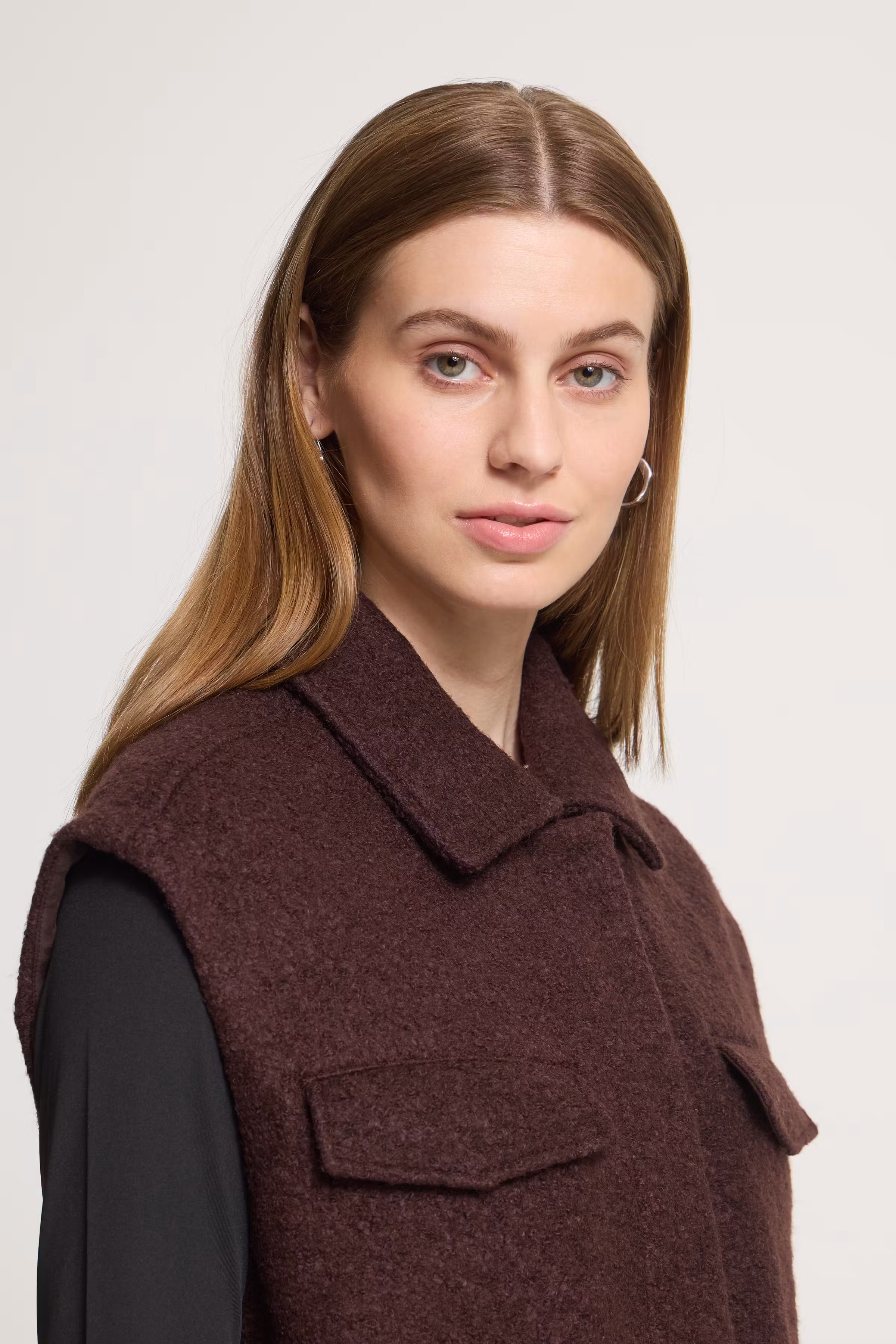 IHSTIPA Vest yttertøj LOOKBOOK DETAIL 20125858-191106