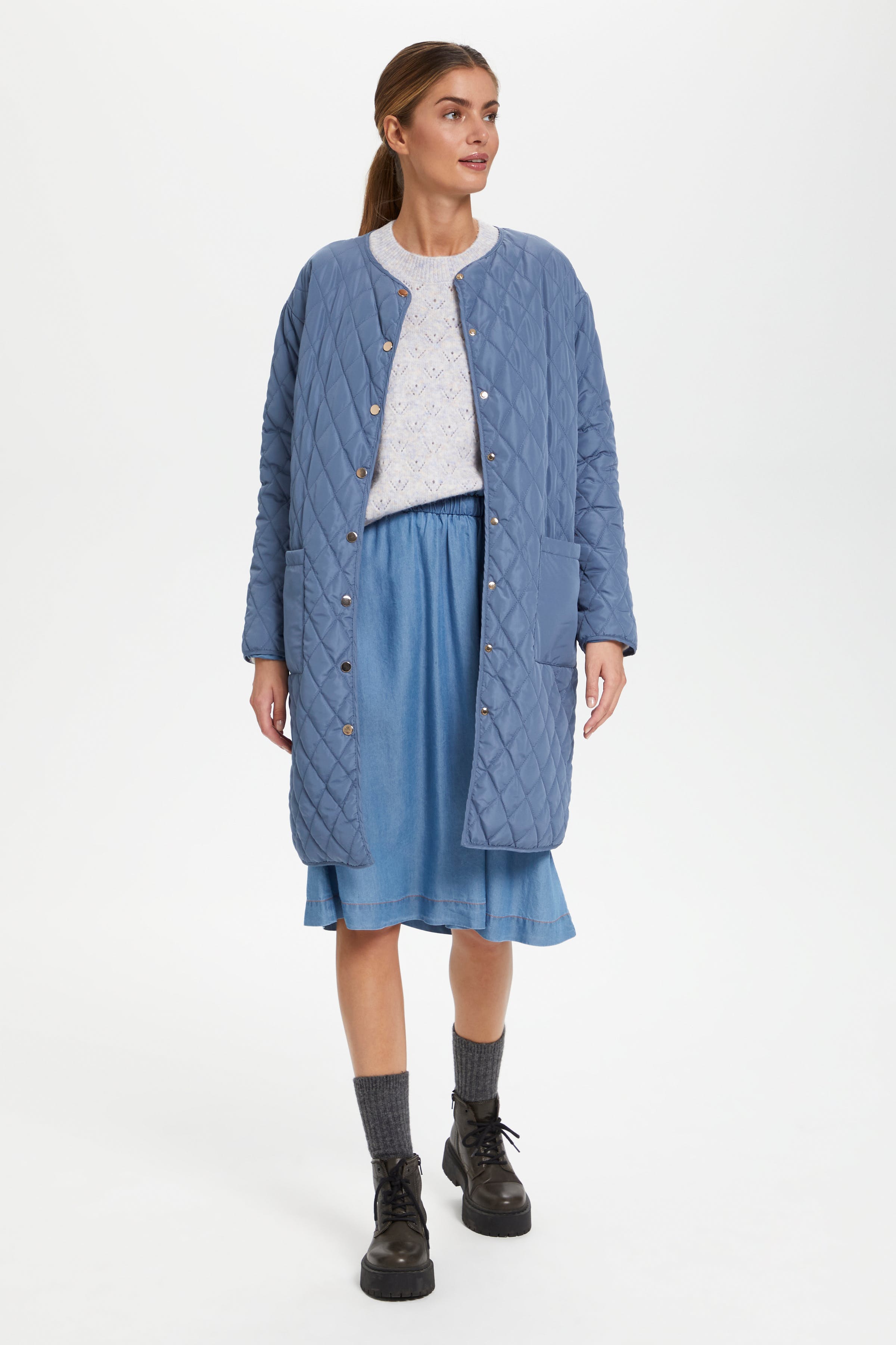 KristaSZ Outerwear LOOKBOOK FRONT 30511598-180515