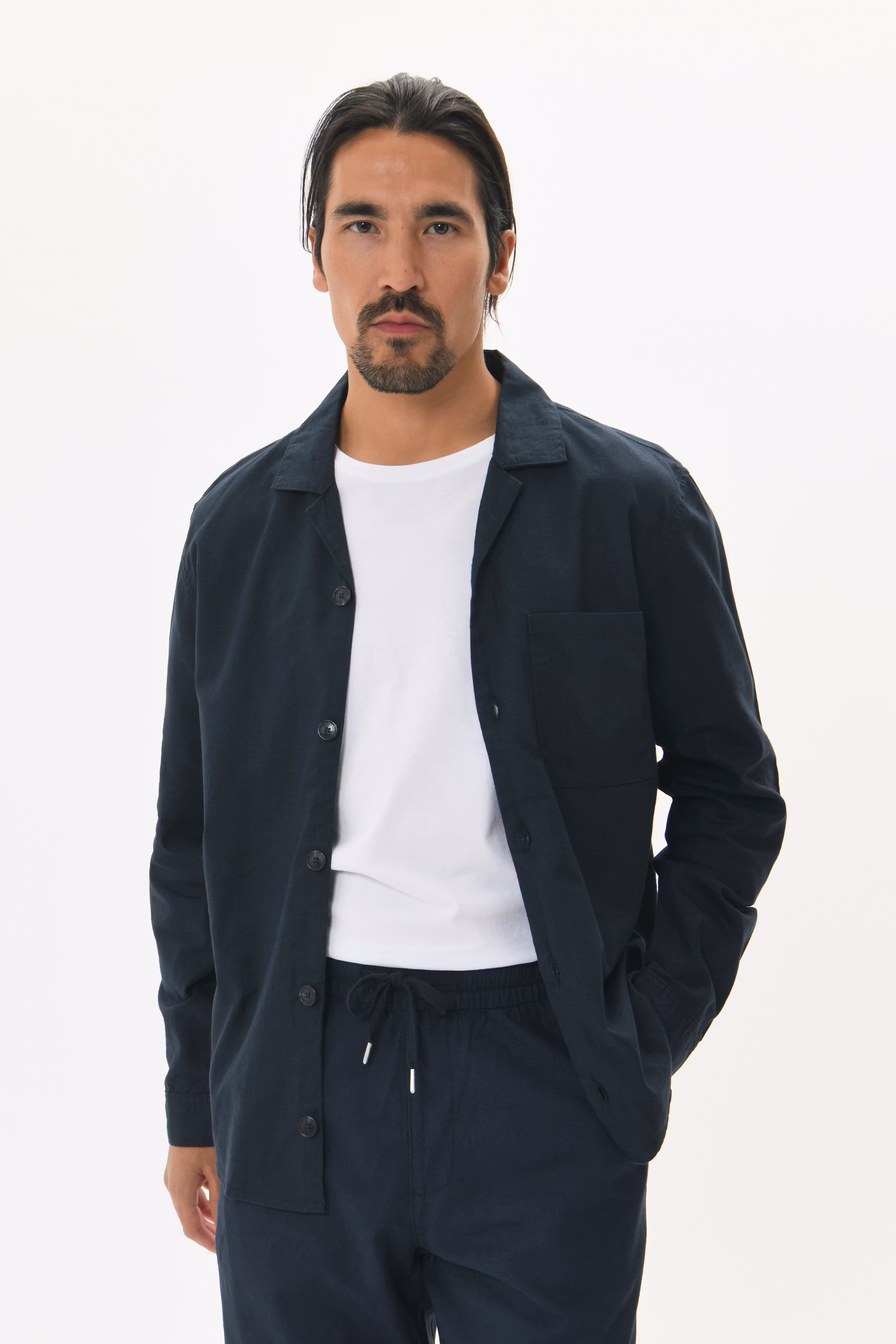 MAbarto hørskjorte LOOKBOOK FRONT 30207435-194011